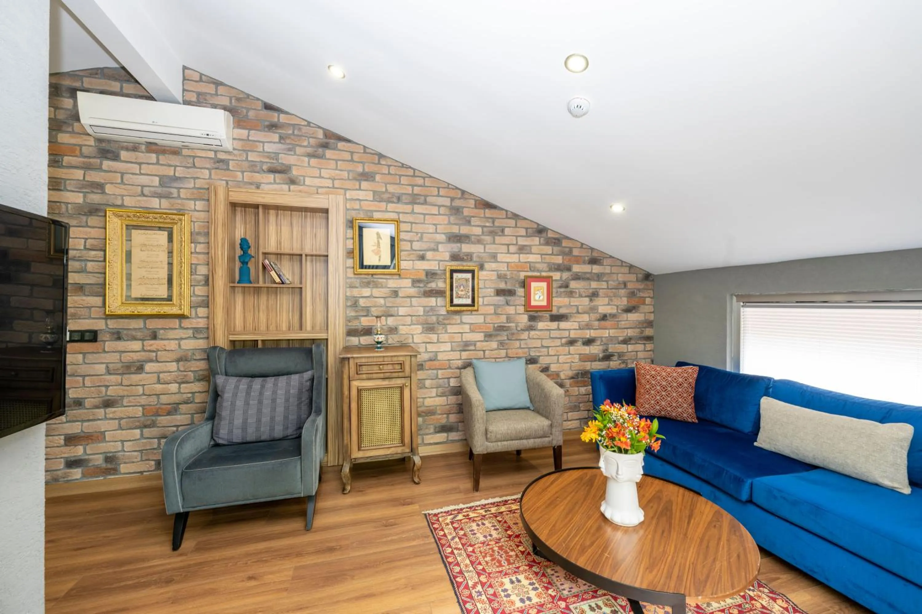 Living room in The Marions Suite istanbul Special Category Taksim