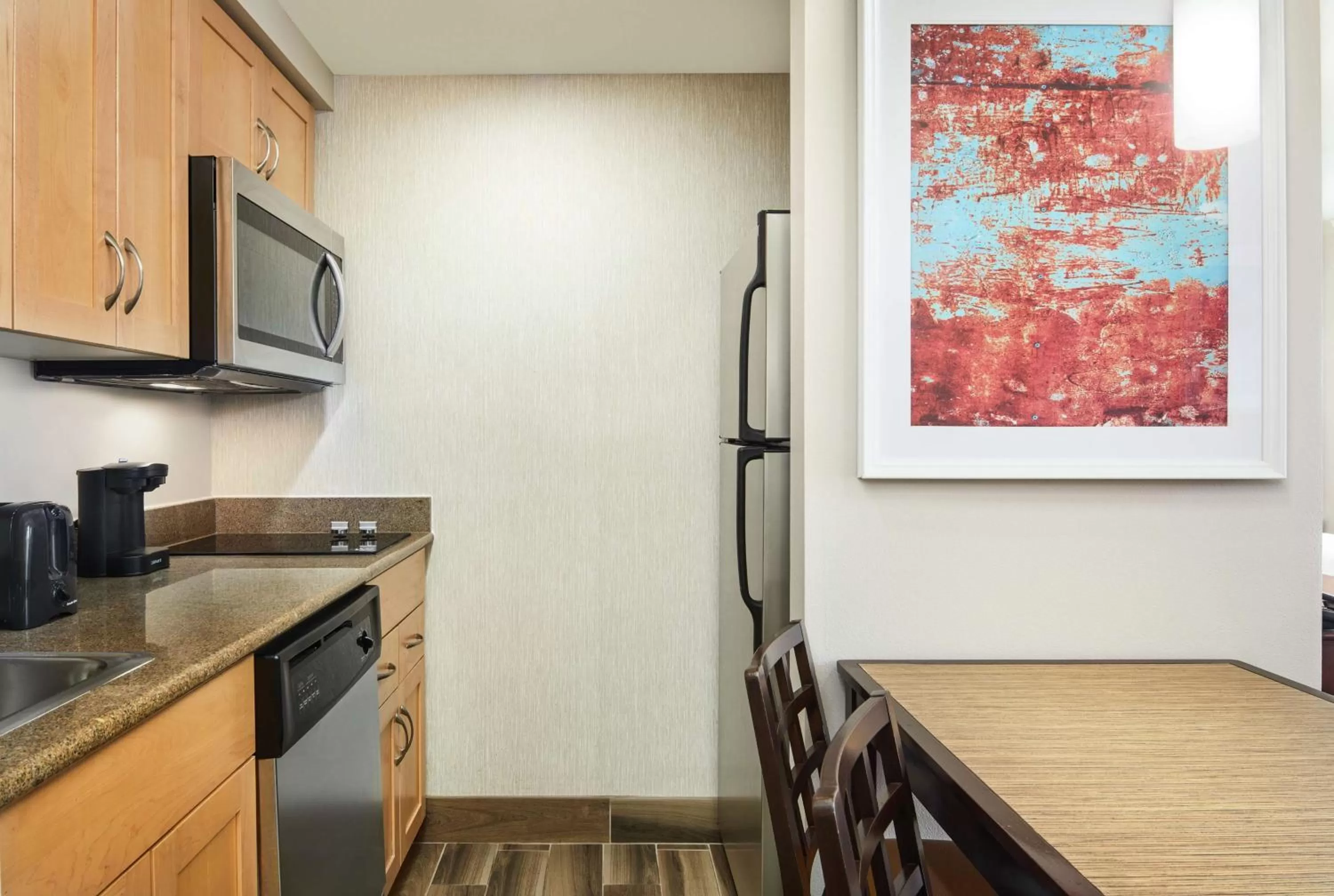 Kitchen or kitchenette in Homewood Suites by Hilton Columbus