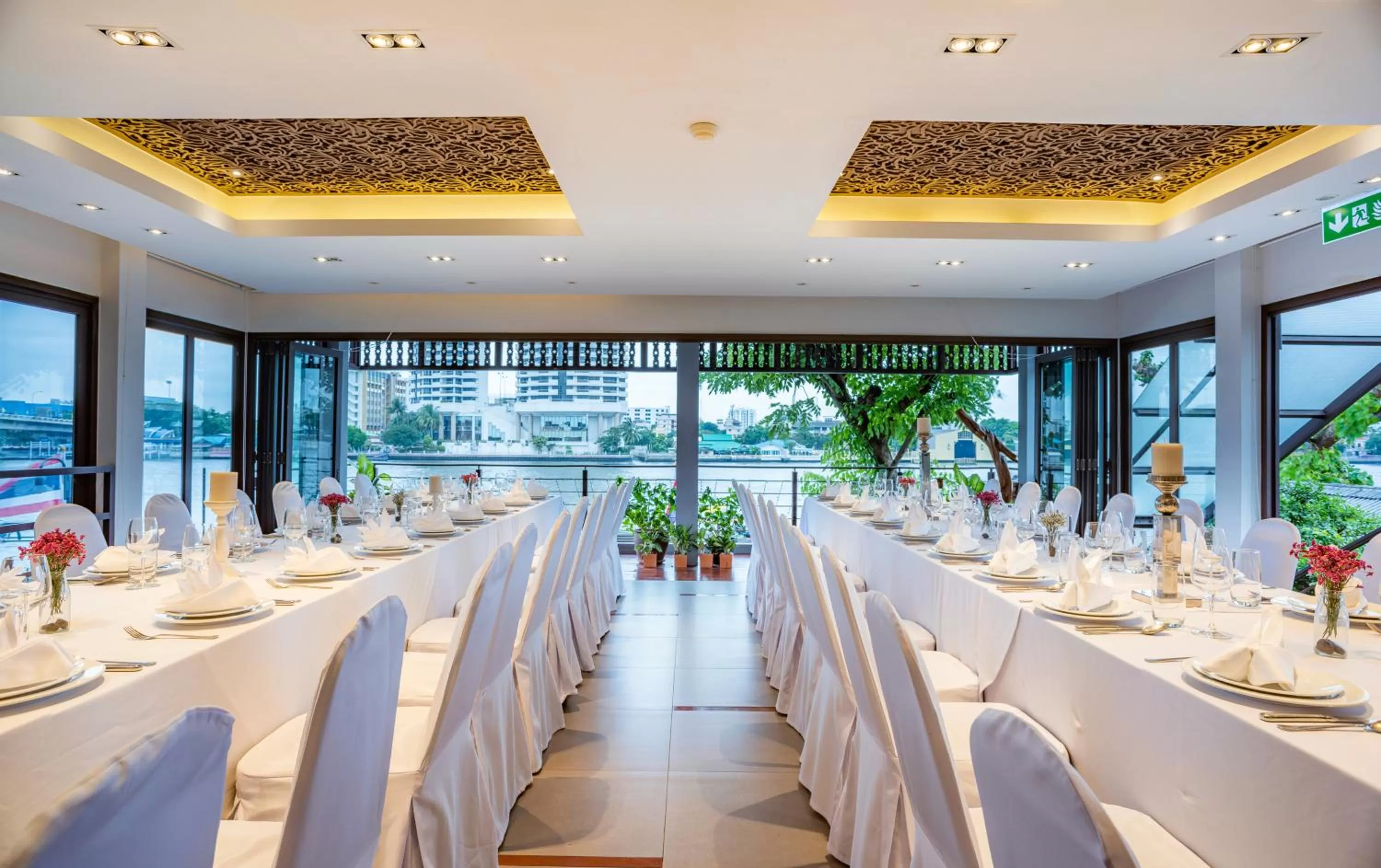 Meeting/conference room in Riva Surya Bangkok