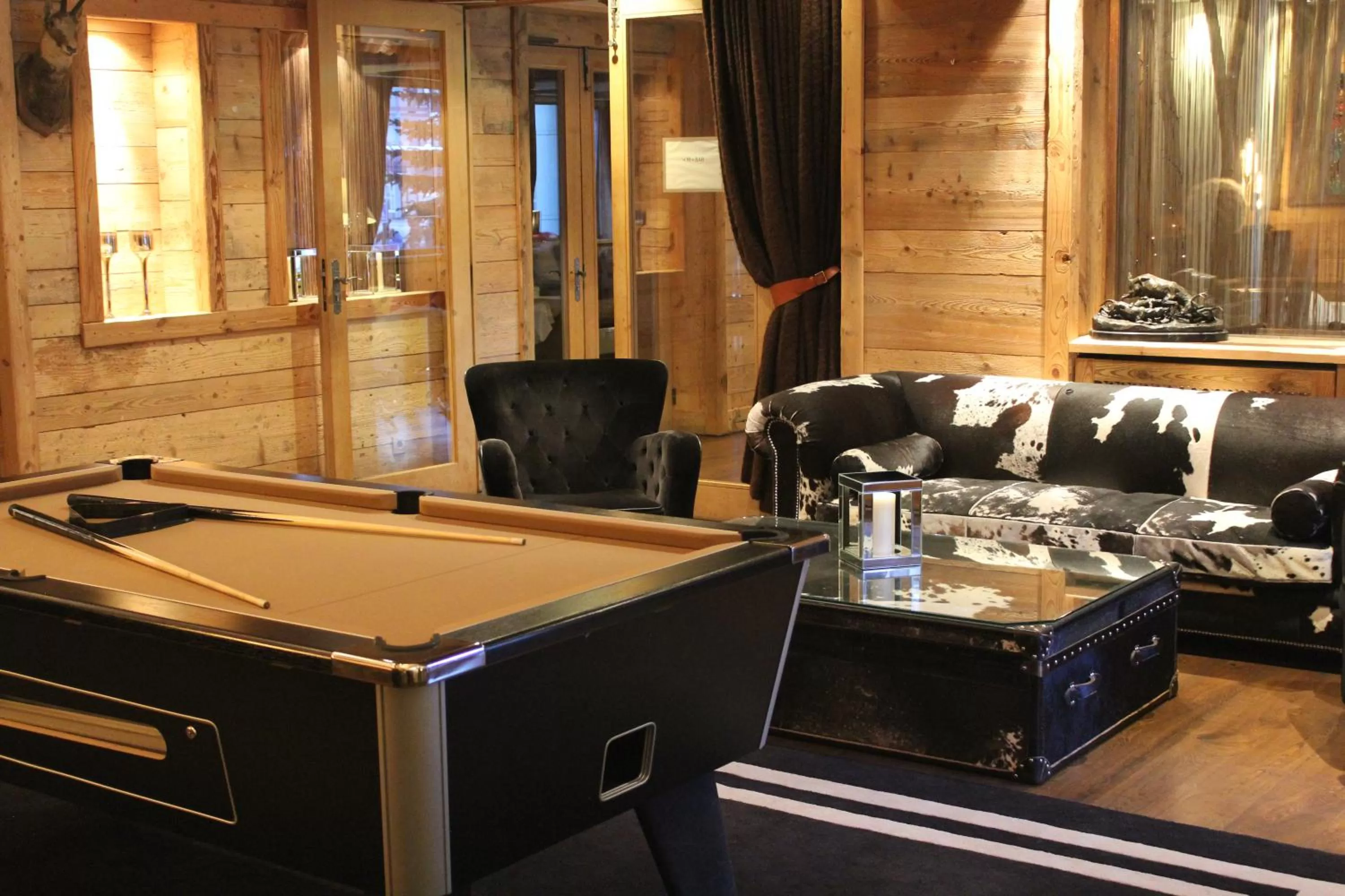 Billiard in Hotel Tsanteleina