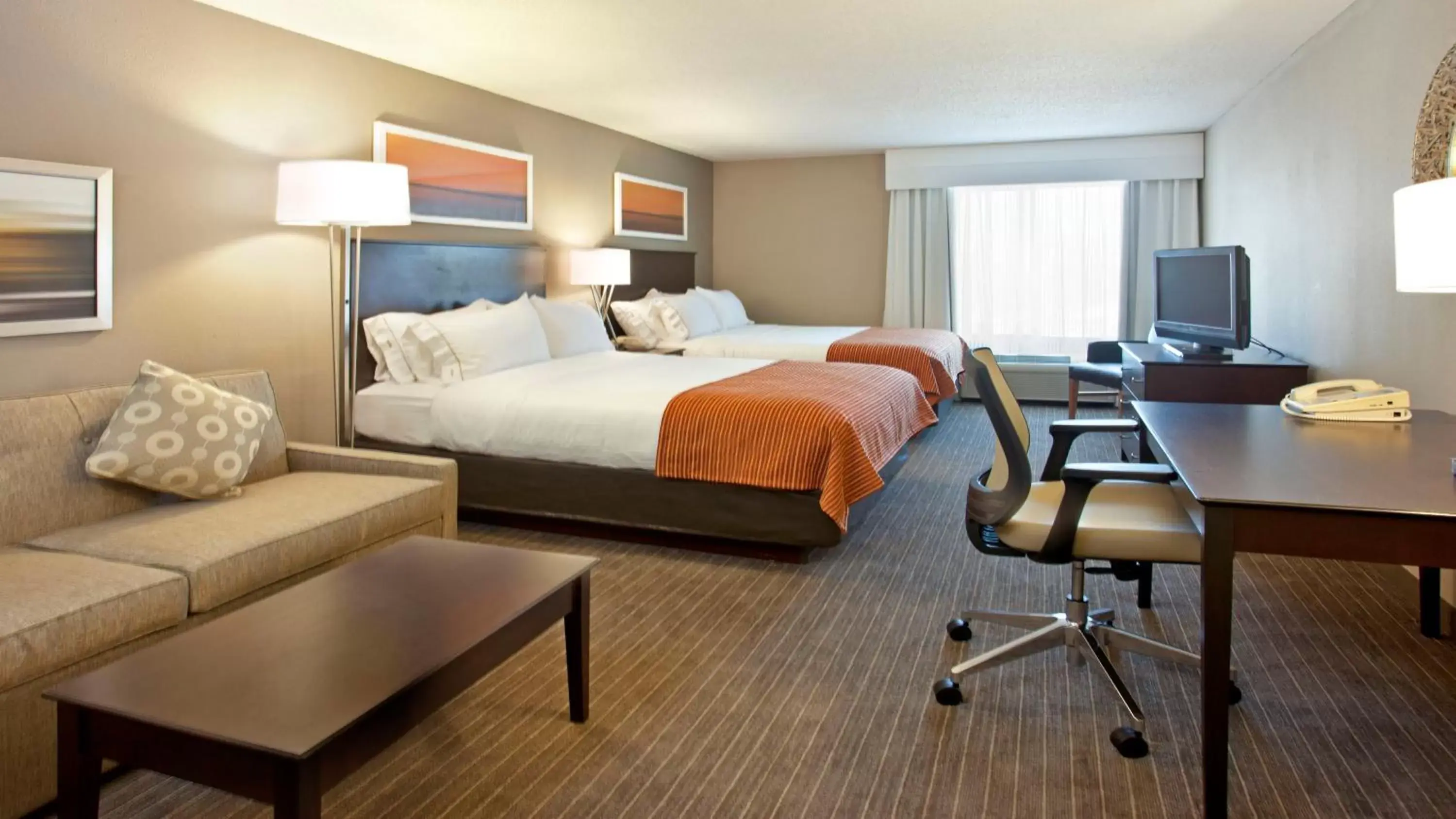 Queen Suite with Two Queen Beds in Holiday Inn Express Hotel & Suites Minneapolis - Minnetonka by IHG Queen Suite with Two Queen Beds in Holiday Inn Express Hotel & Suites Minneapolis - Minnetonka by IHG
