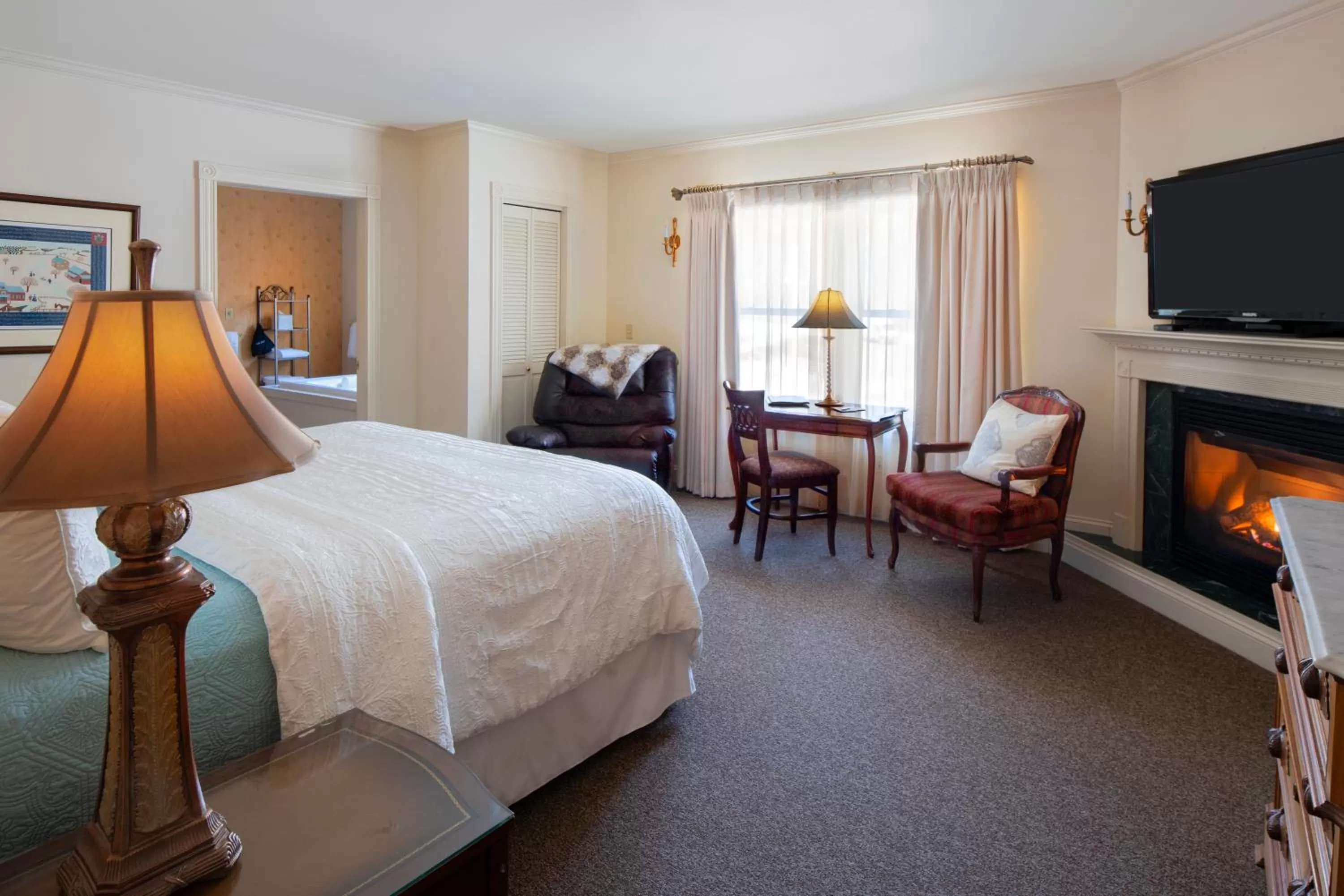 Photo of the whole room, Bed in The Inn at Thorn Hill