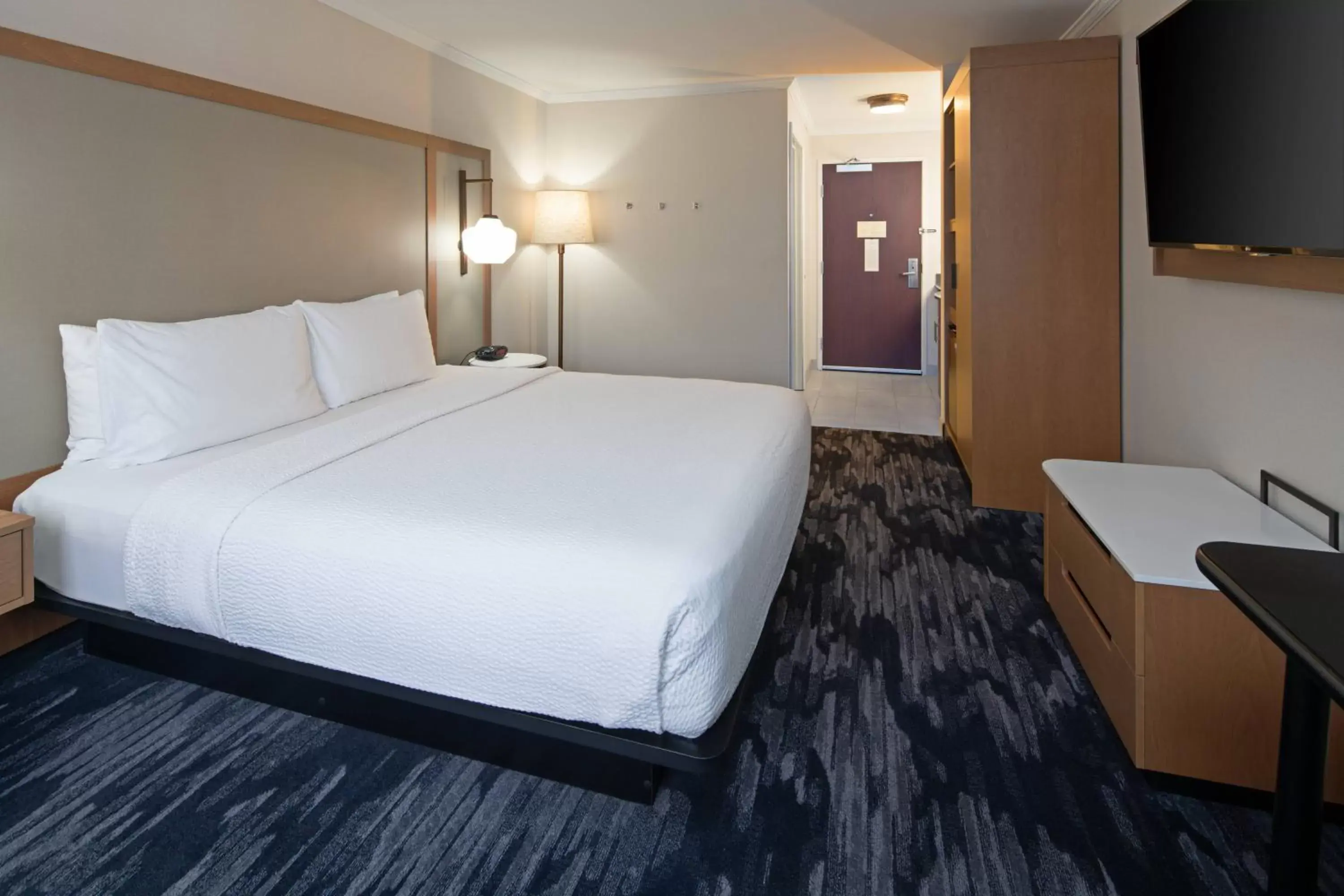 King Room - Hearing Accessible in Fairfield by Marriott Inn & Suites Seattle Sea-Tac Airport King Room - Hearing Accessible in Fairfield by Marriott Inn & Suites Seattle Sea-Tac Airport