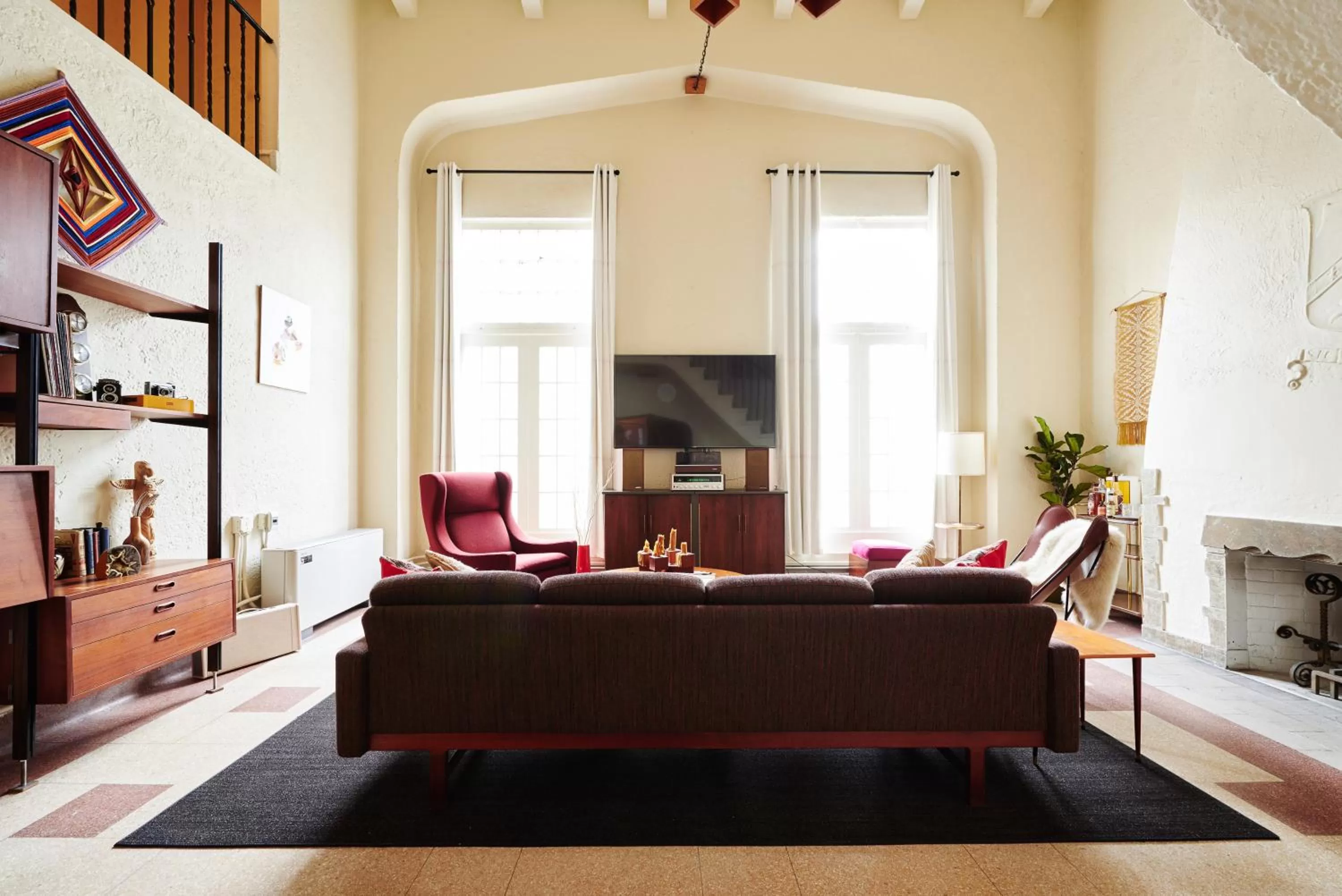 Living room in Freehand Chicago