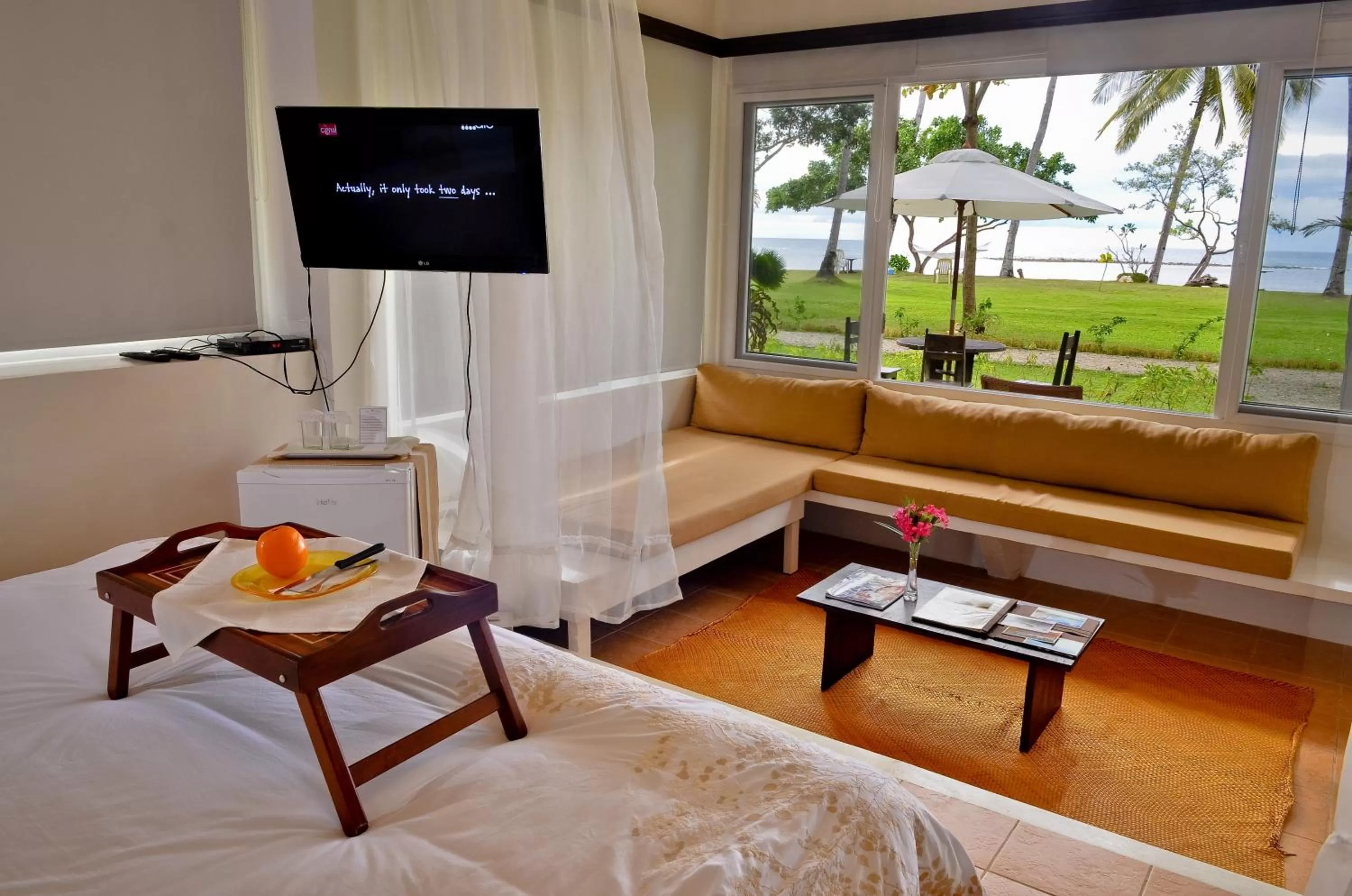 Communal lounge/ TV room, Bed in Punta Bulata White Beach Resort & Spa