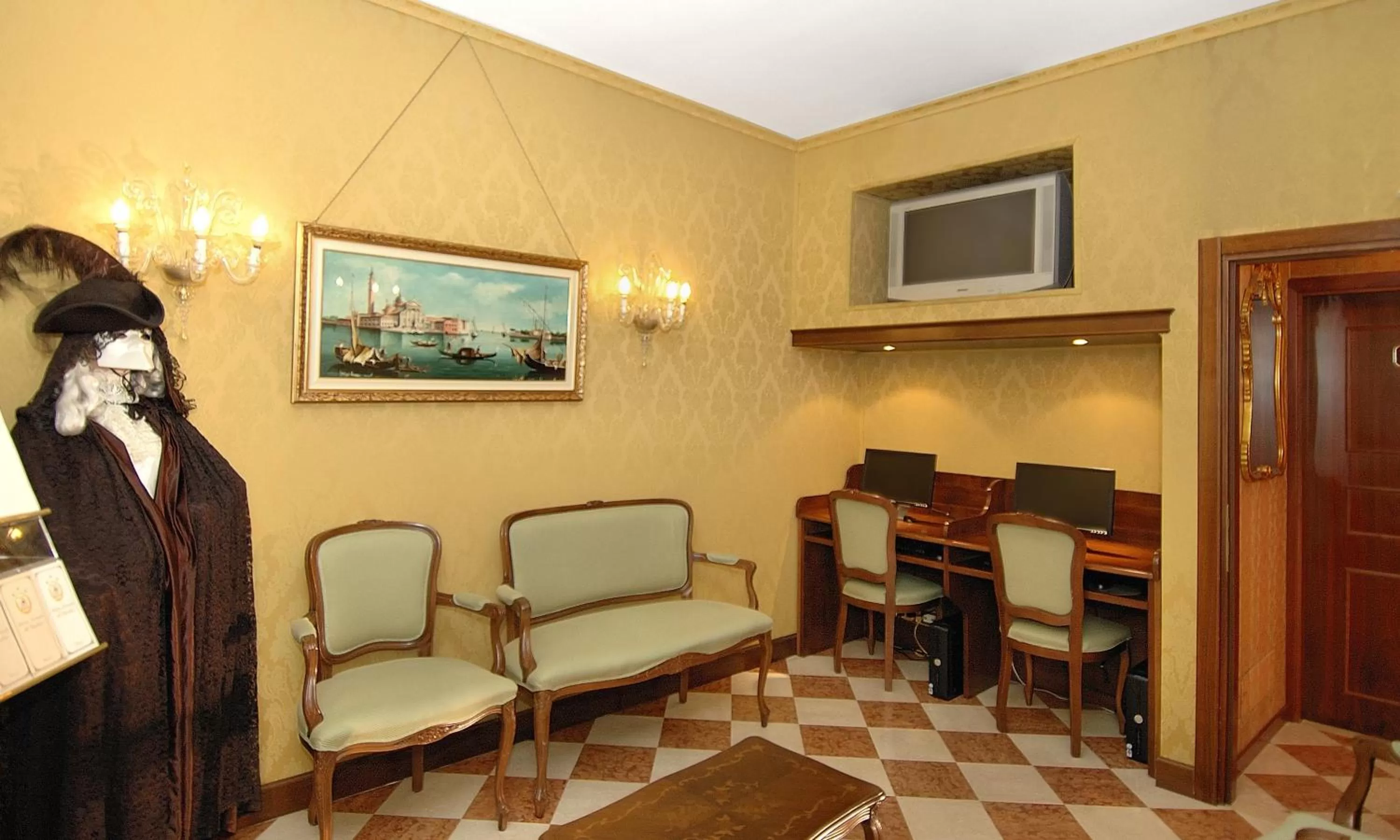 TV and multimedia in Antica Locanda al Gambero