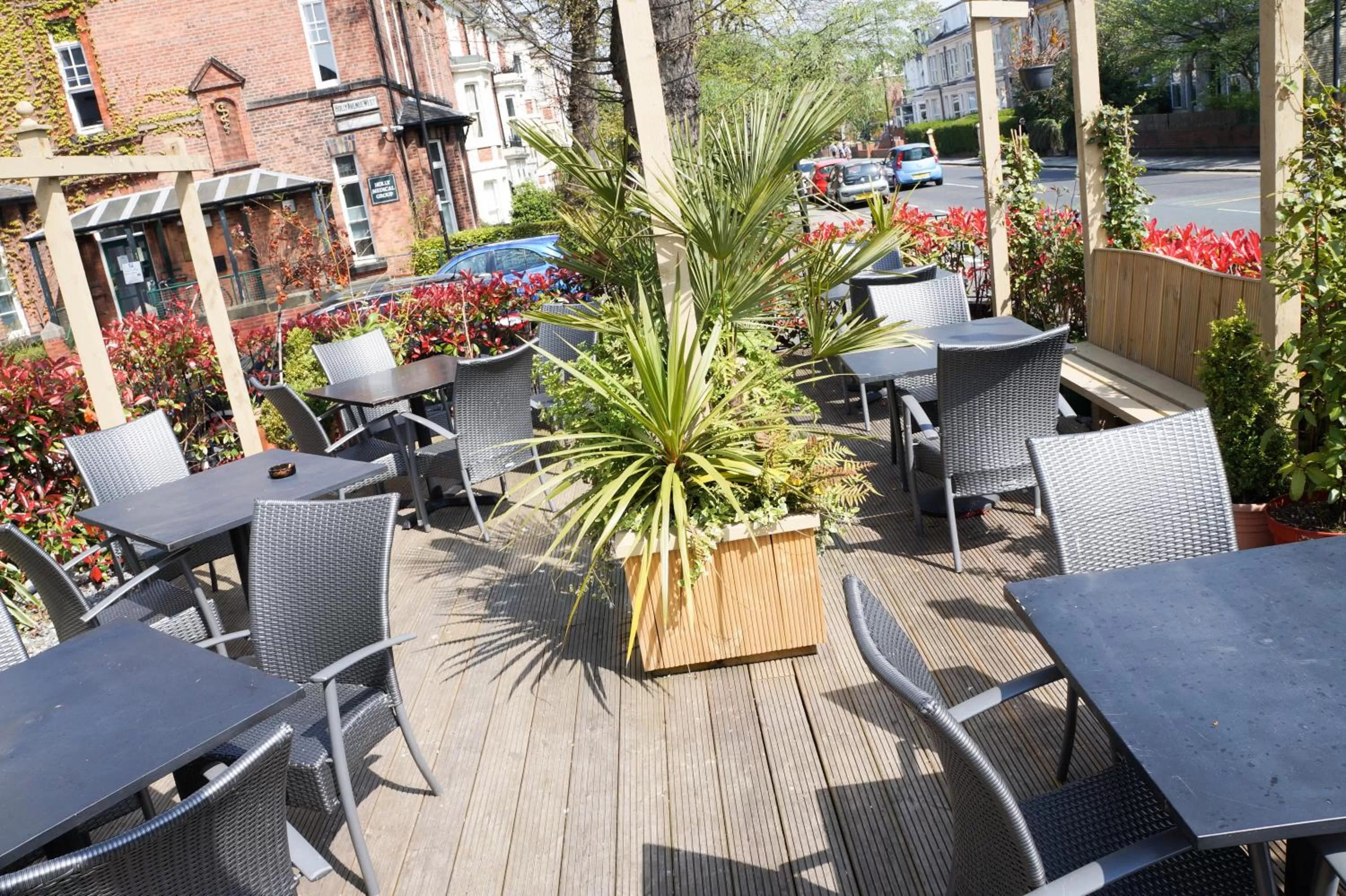 Patio in Osborne Hotel