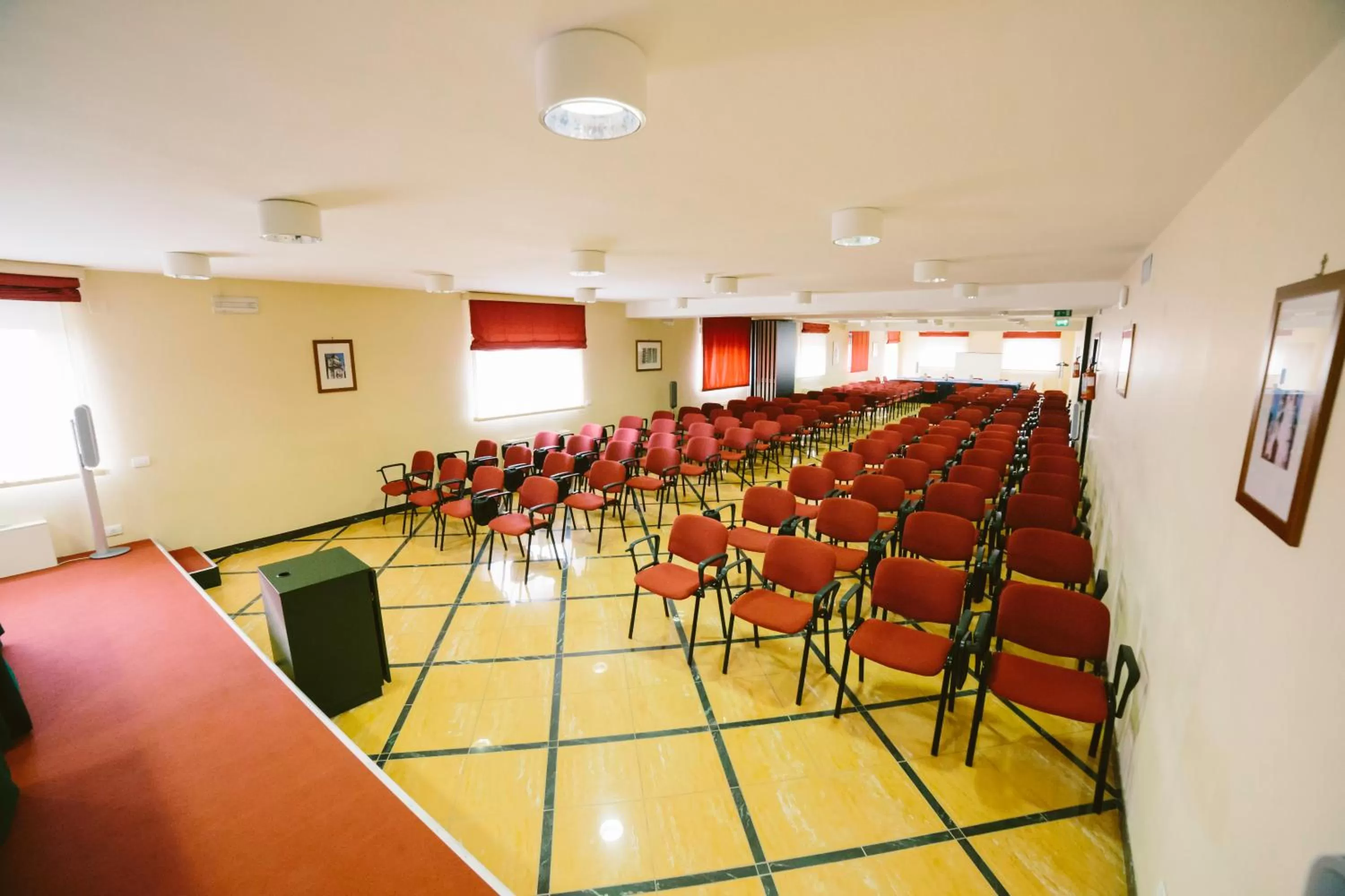 Business facilities in Hotel Residence Federiciano