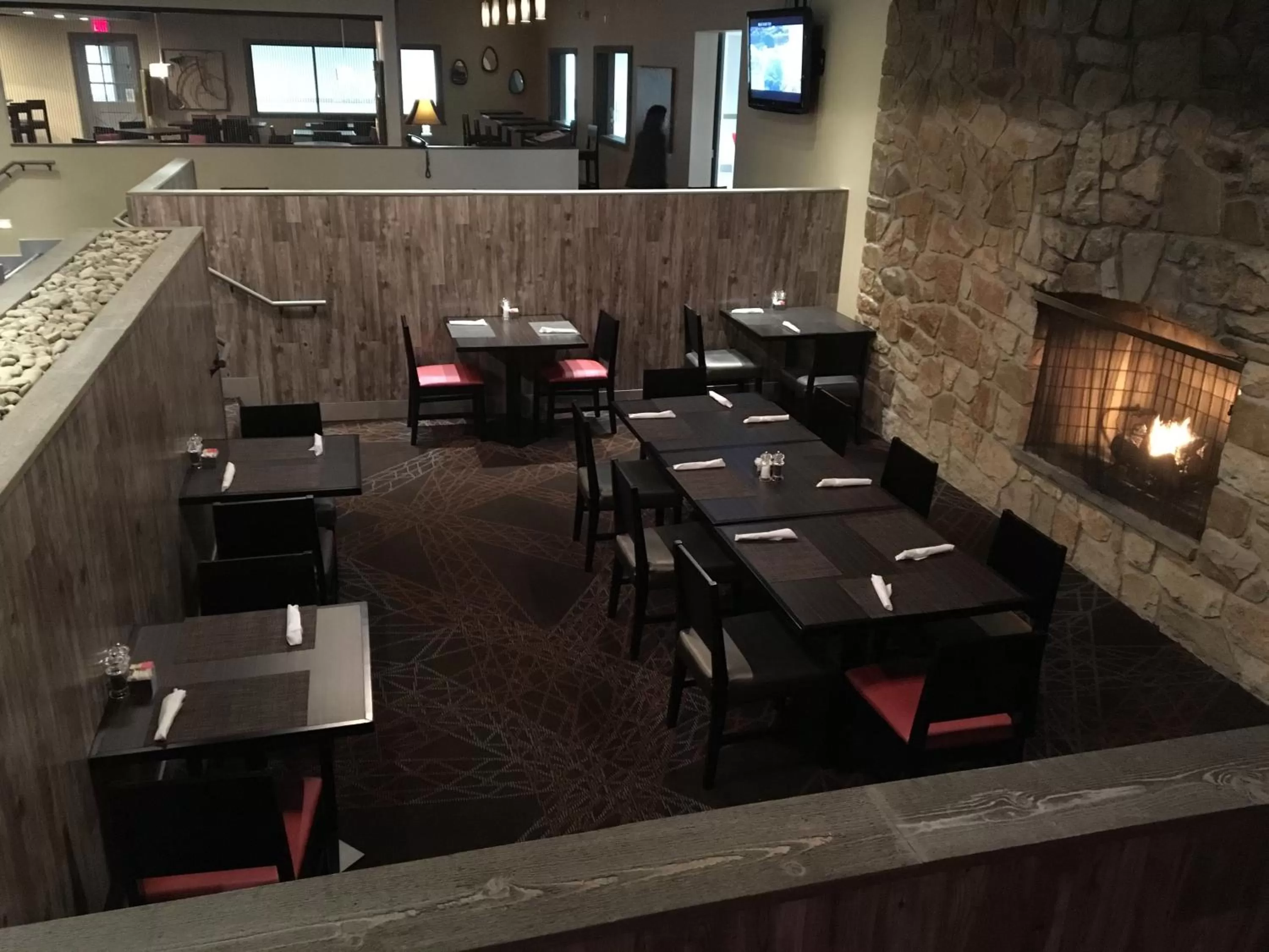 Restaurant/Places to Eat in Ramada by Wyndham Clarion