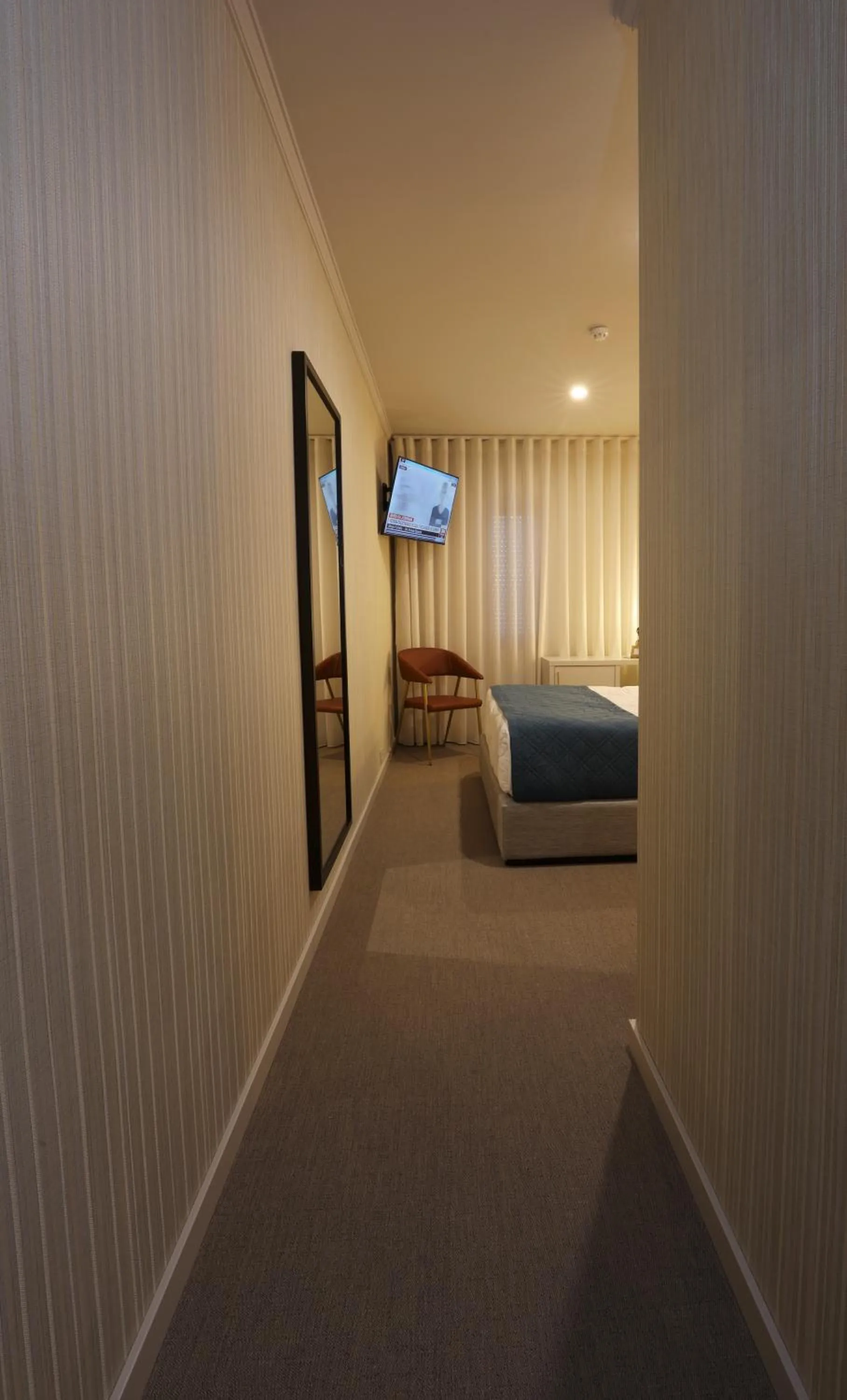 Bed in Hotel America