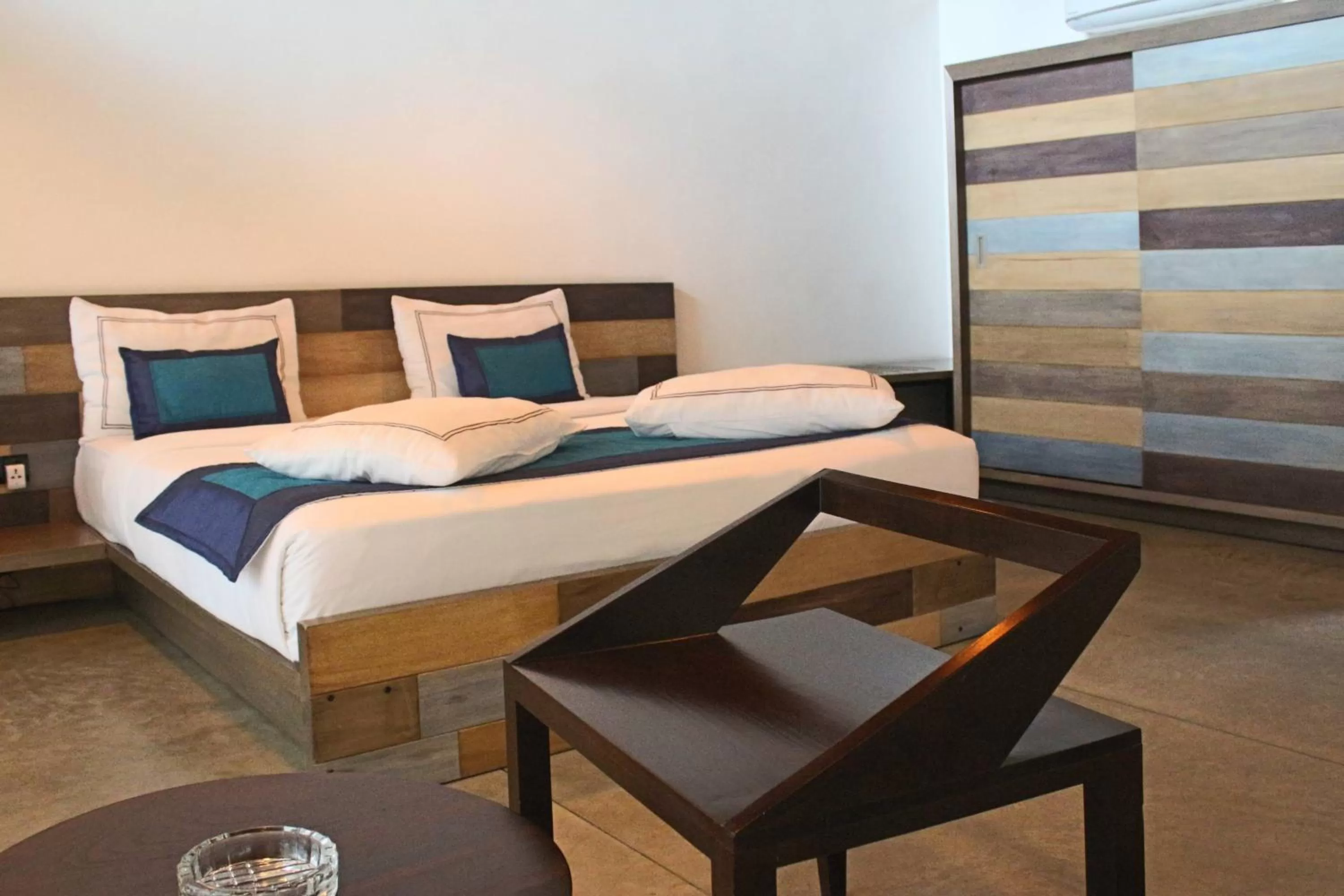 Bed in SWP Eco Lodge, Kandy