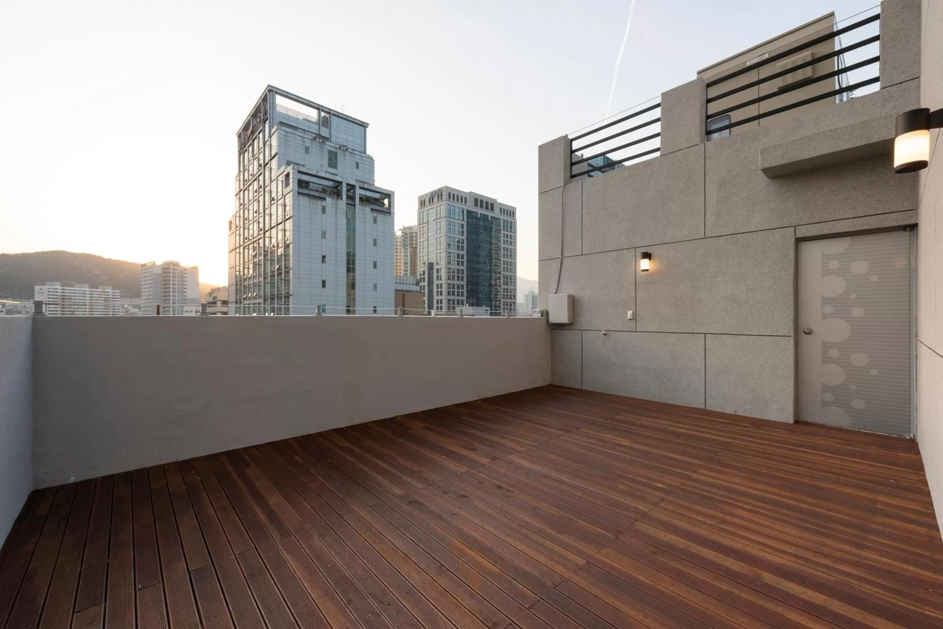 Seomyeon Brown-dot hotel Gold