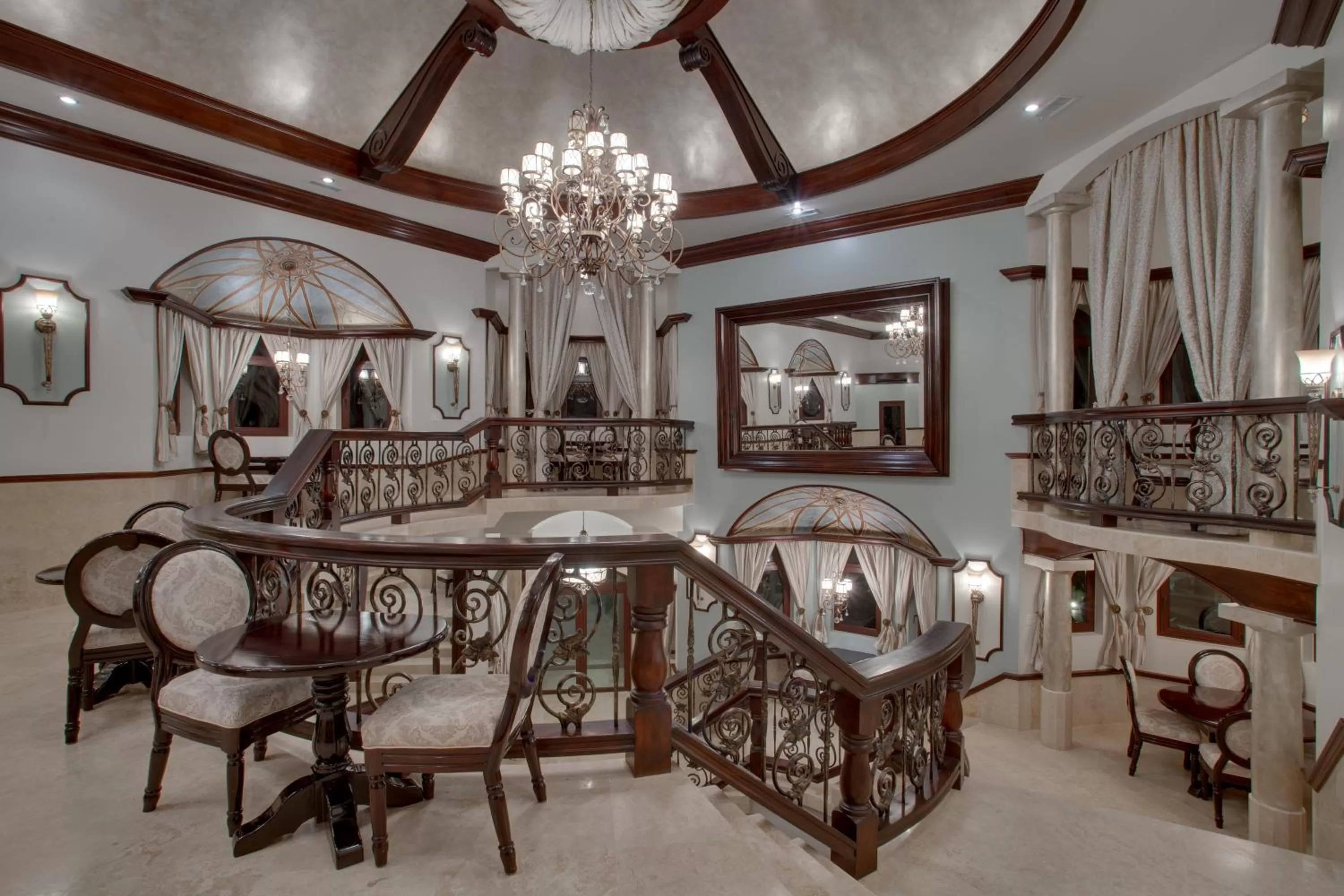 Restaurant/places to eat in Coco Beach Resort