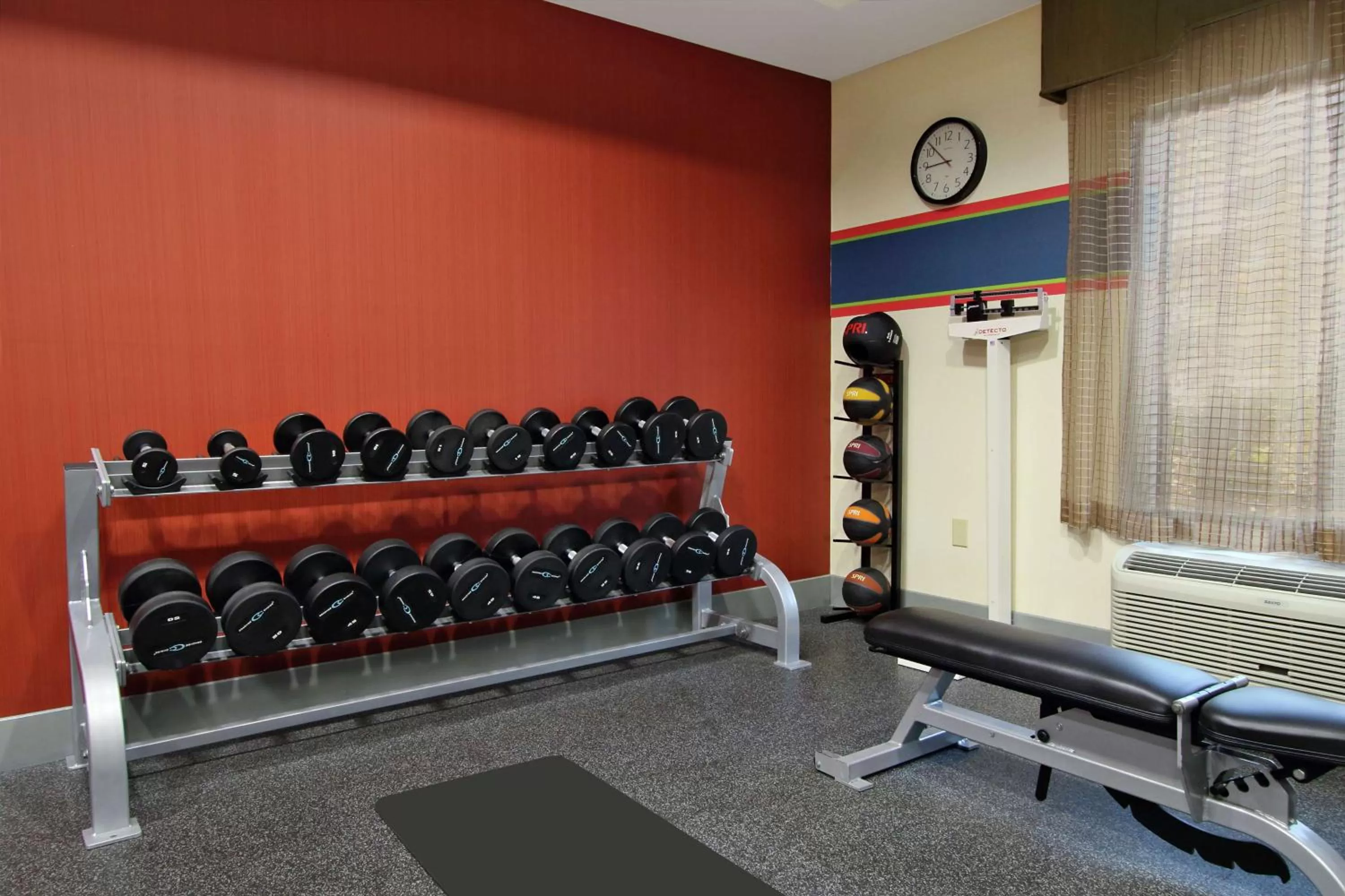 Fitness centre/facilities in Hampton Inn & Suites Buffalo