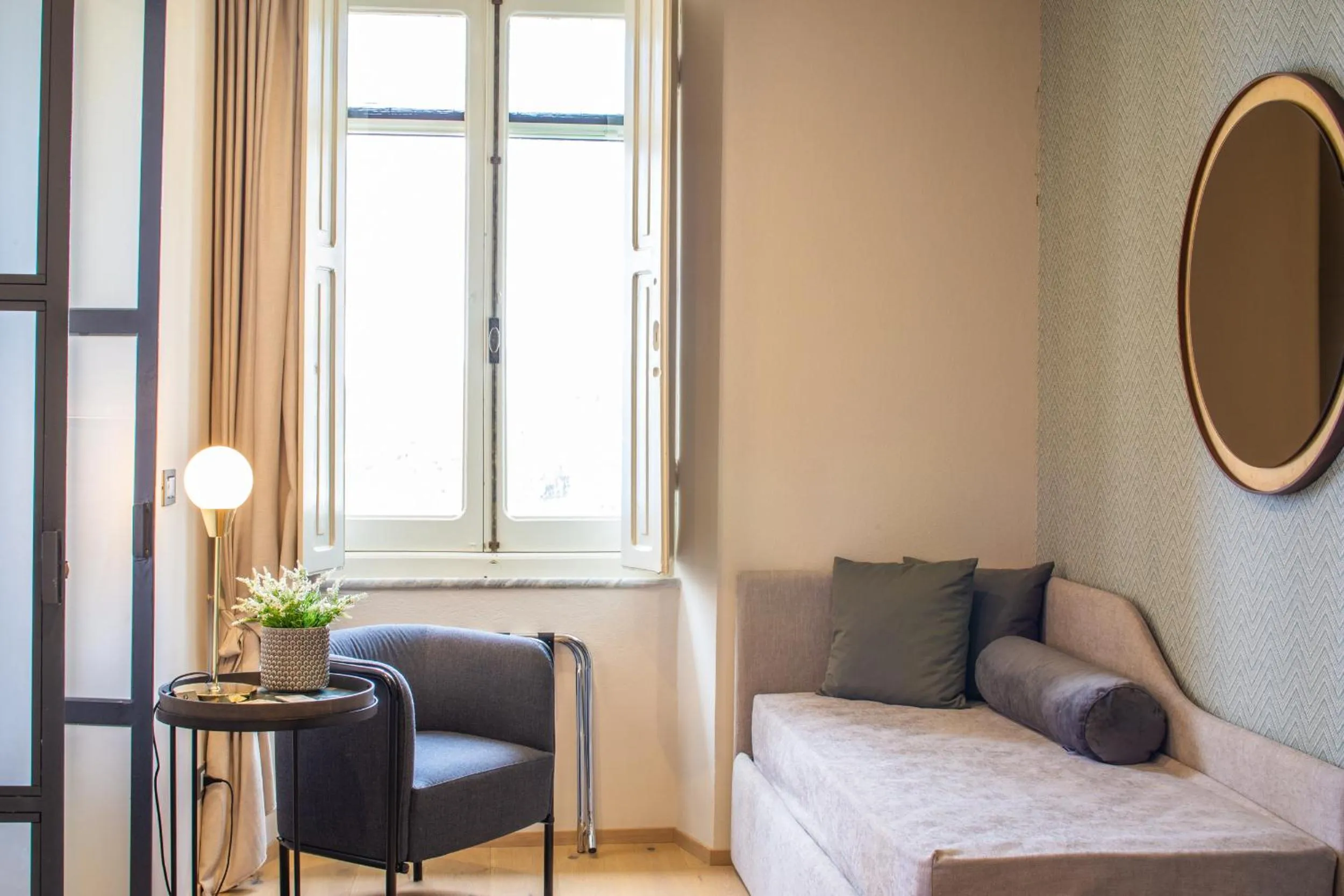 Bed in Villa Riviera Resort