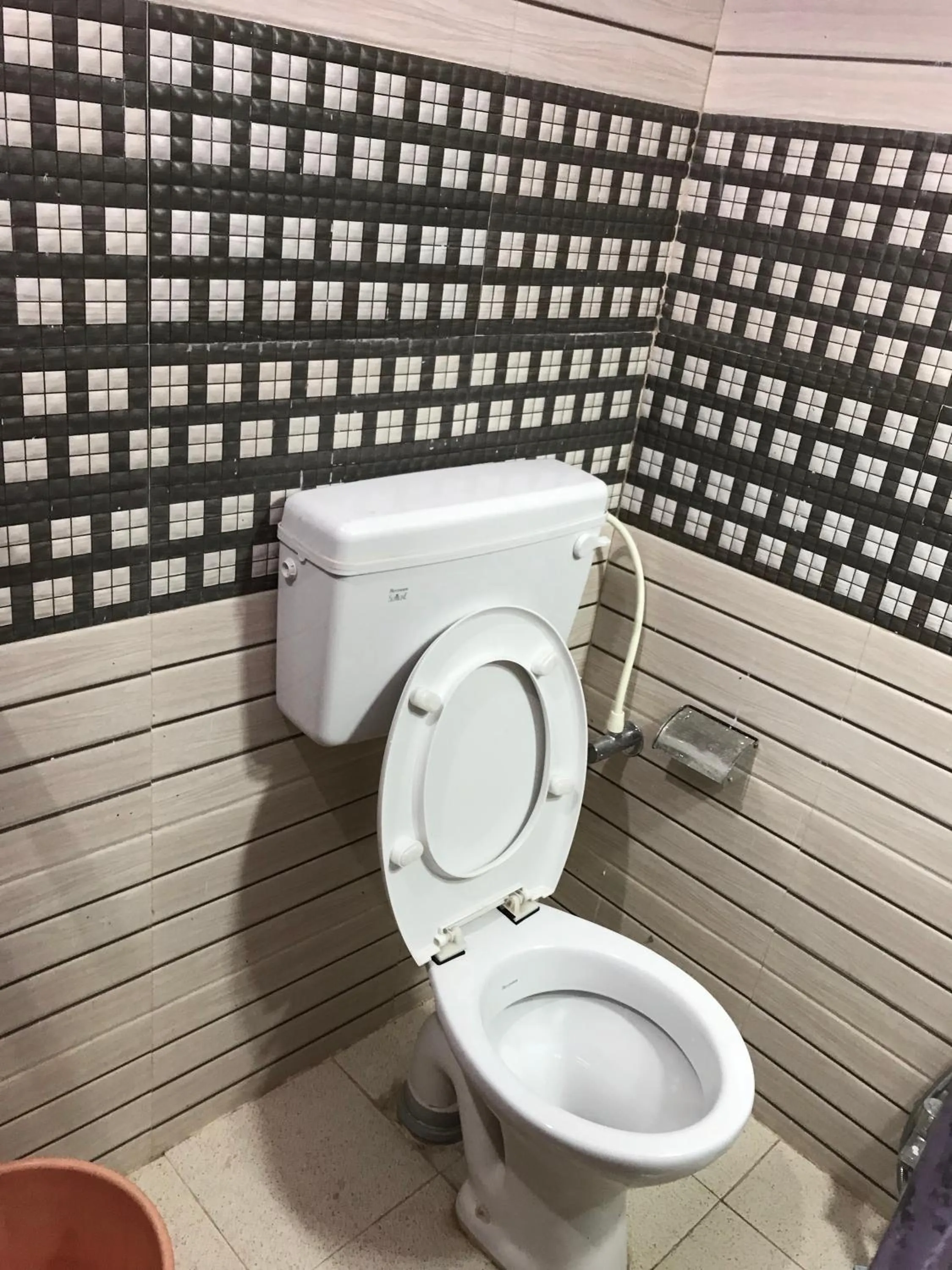 Bathroom in Golden Lodge