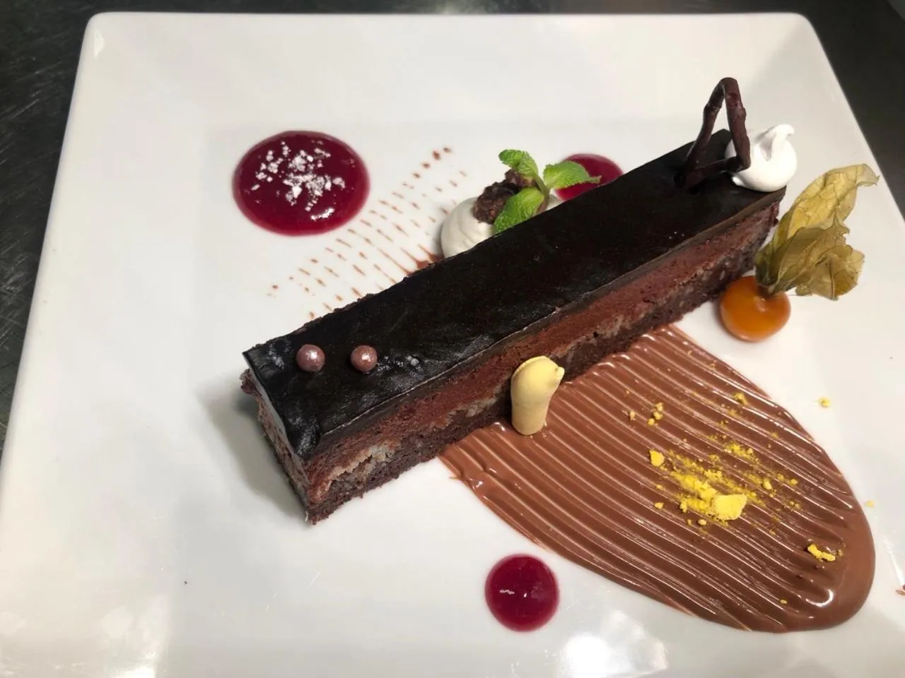 Food in All Seasons Residence Design Hotel - Free parking