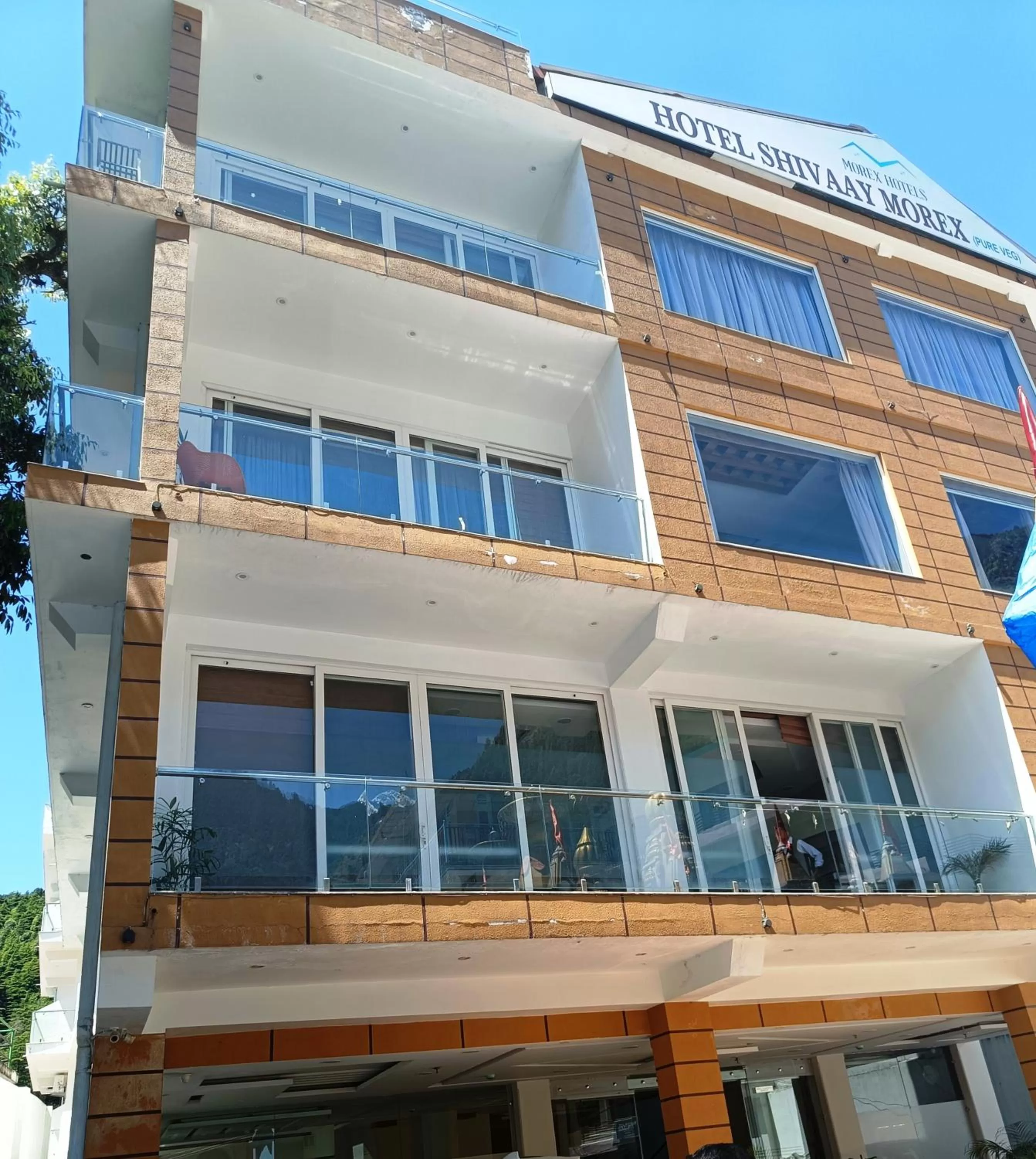 Shivaay Morex- A Vegetarian Hotel