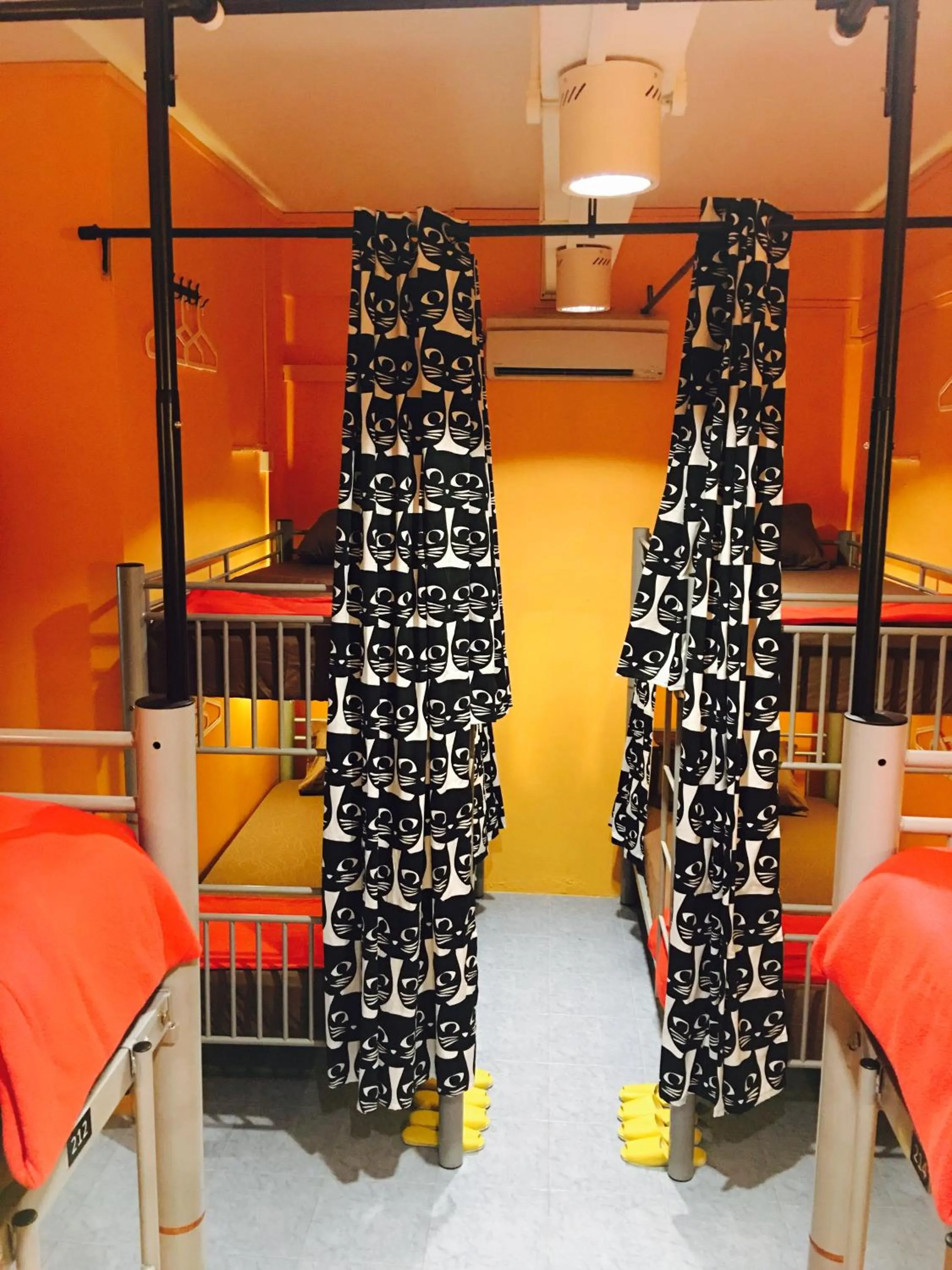 bunk bed in Century Service World