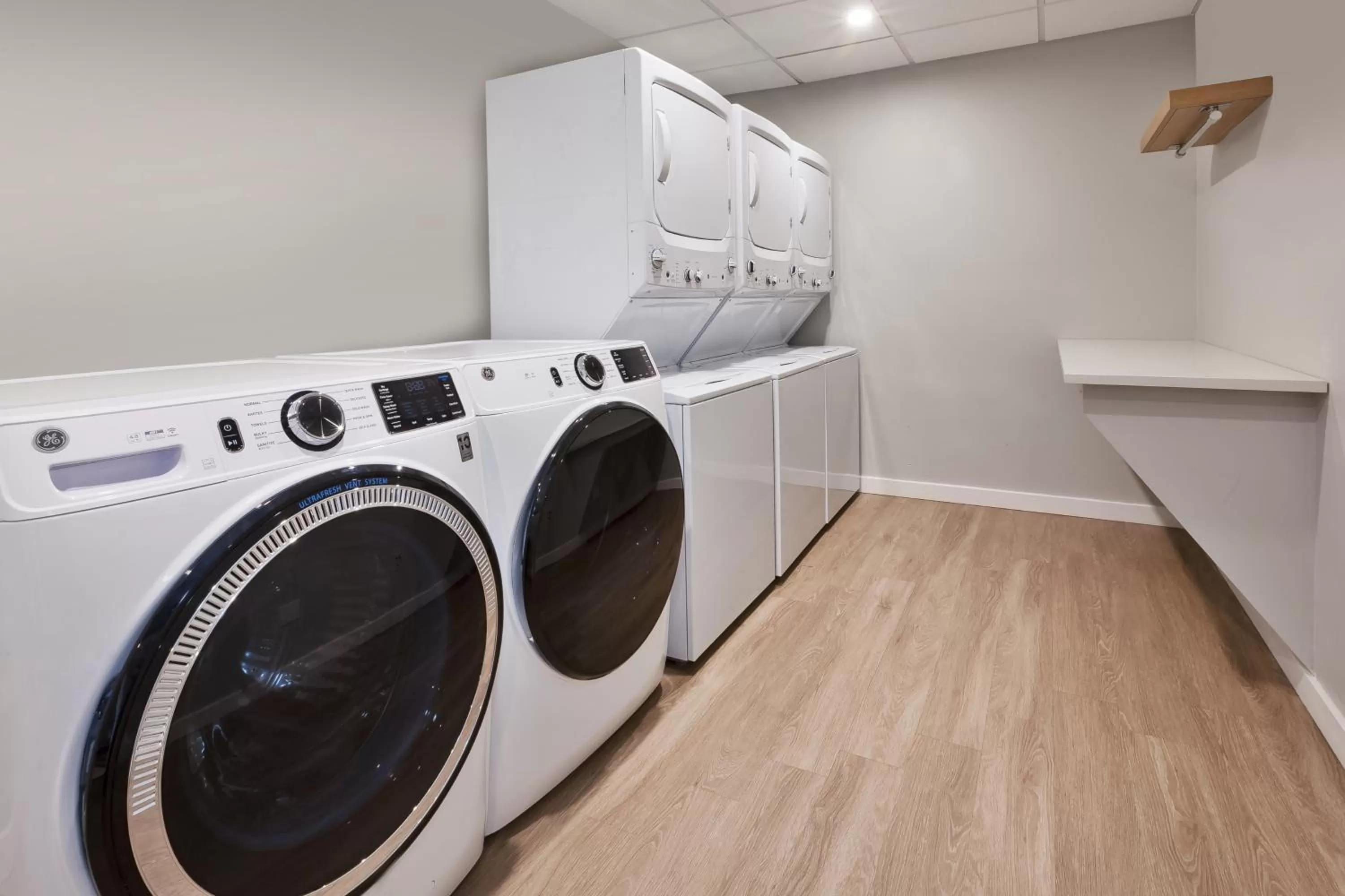 laundry in Staybridge Suites Pittsburgh Airport by IHG