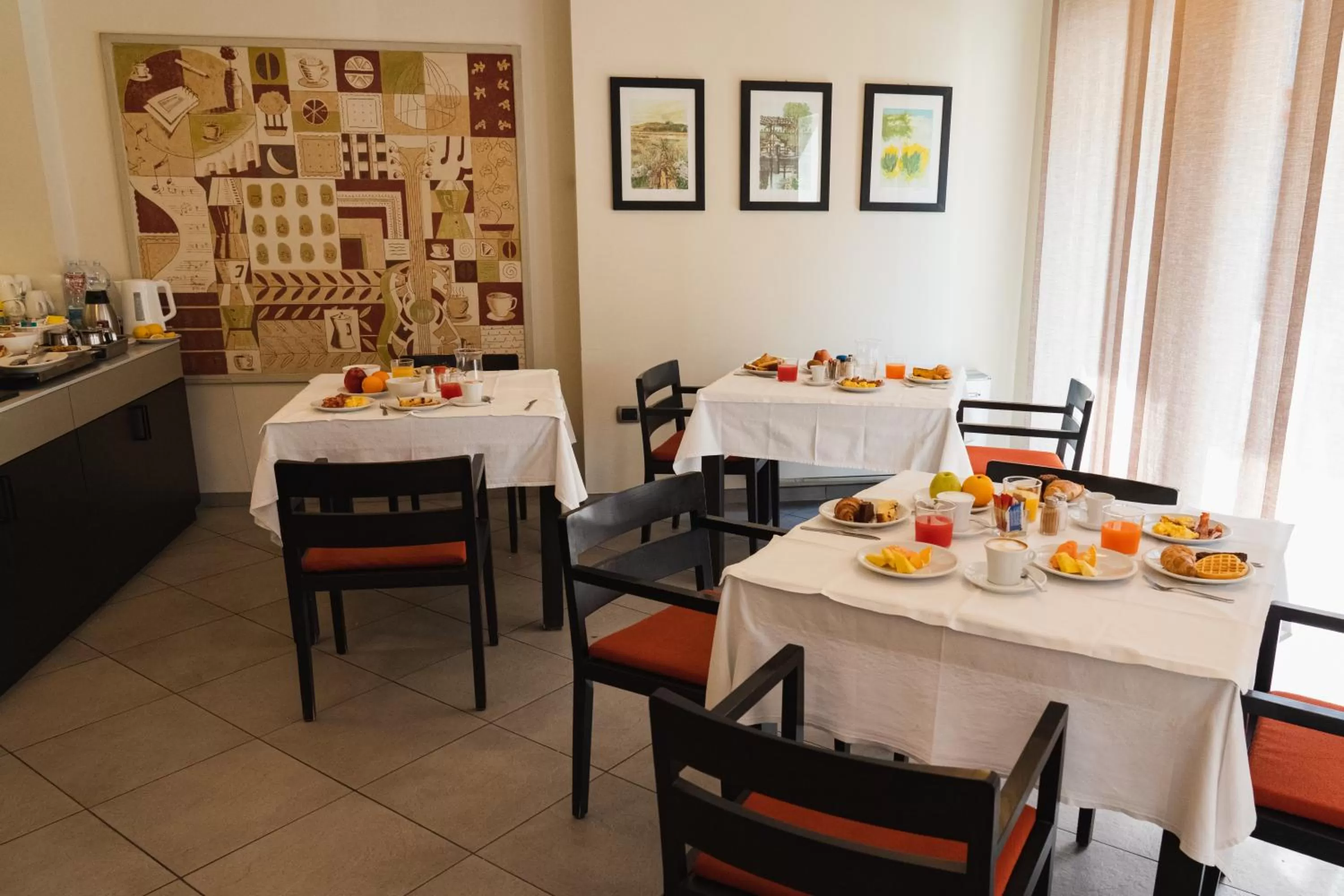 Breakfast in Parini Hotel