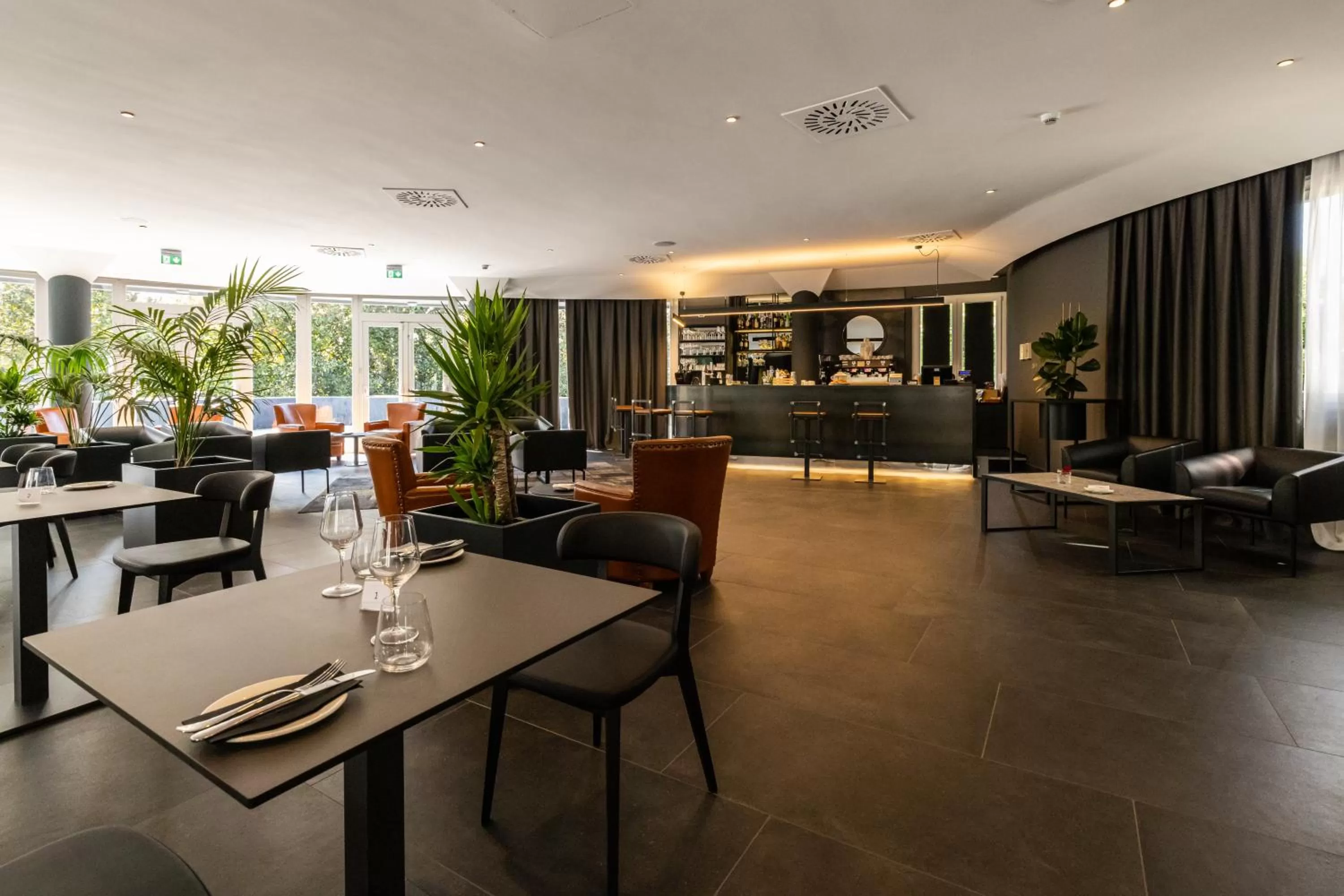 Restaurant/places to eat in Hotel Da Vinci