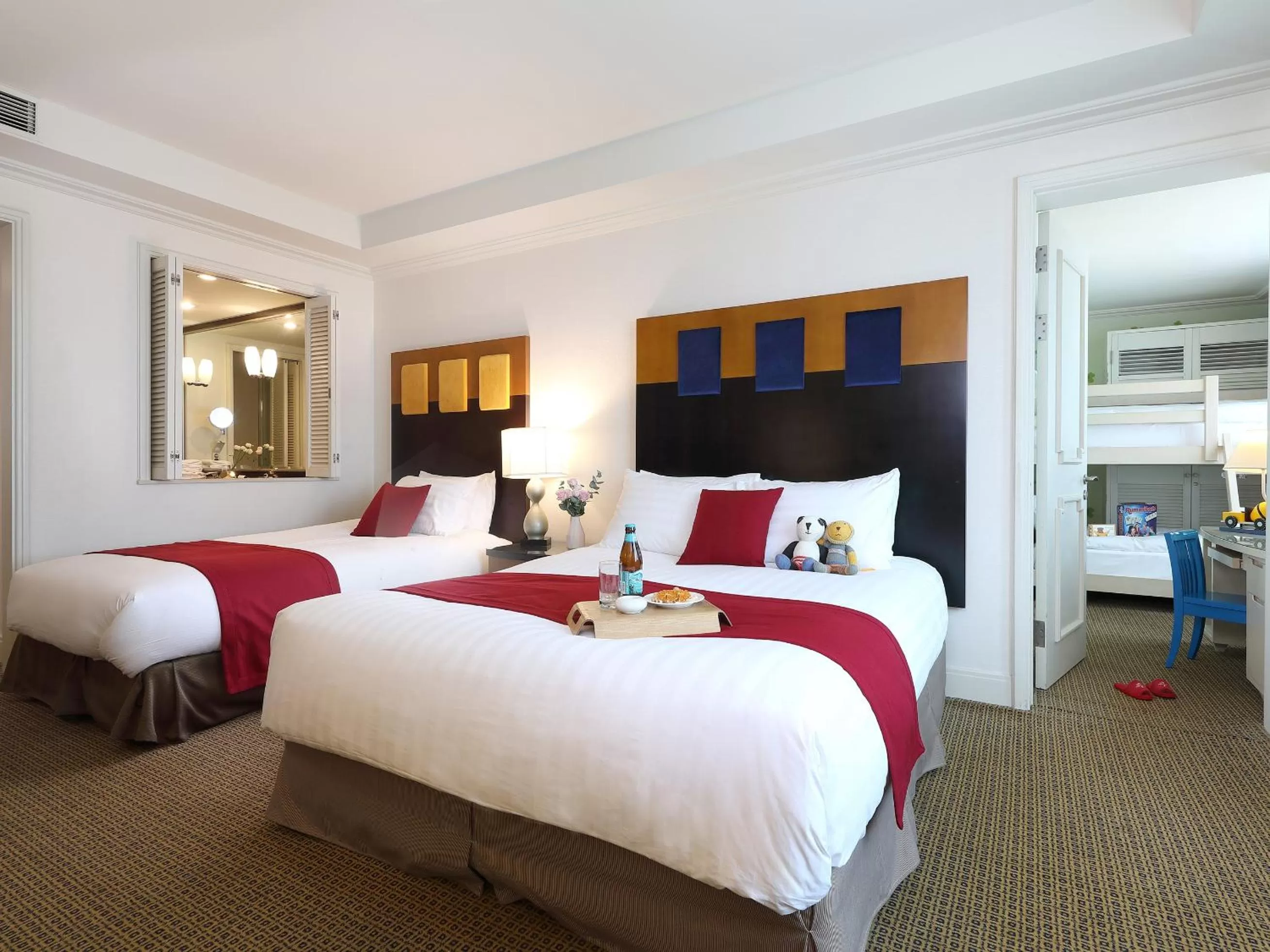 Decorative detail in Ramada Plaza by Wyndham Jeju Ocean Front