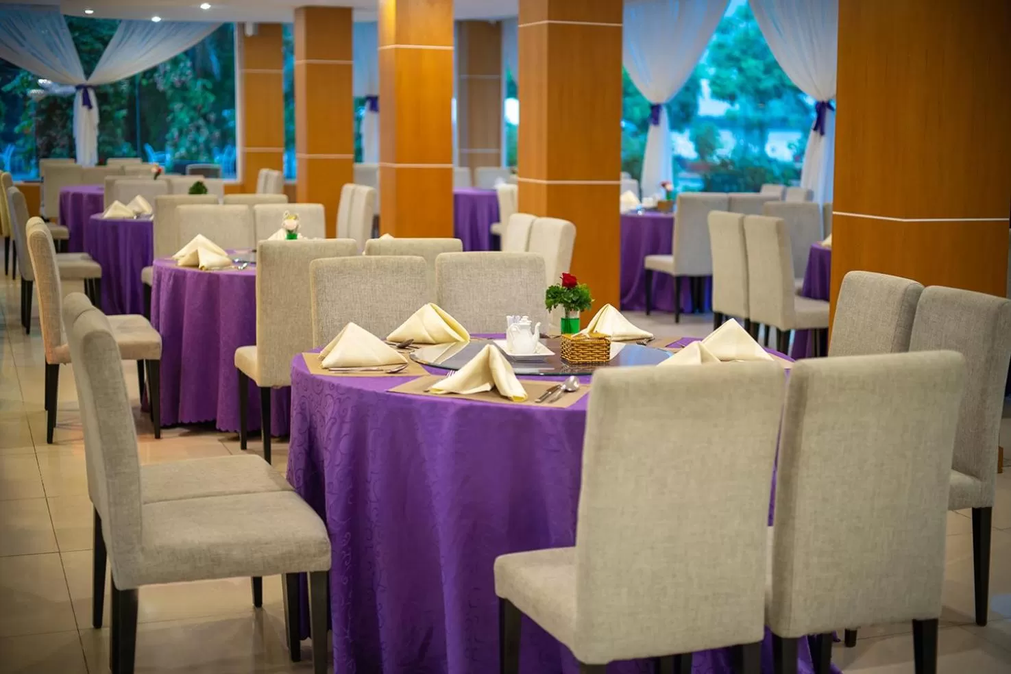 Restaurant/places to eat in Nesta Hotel Can Tho