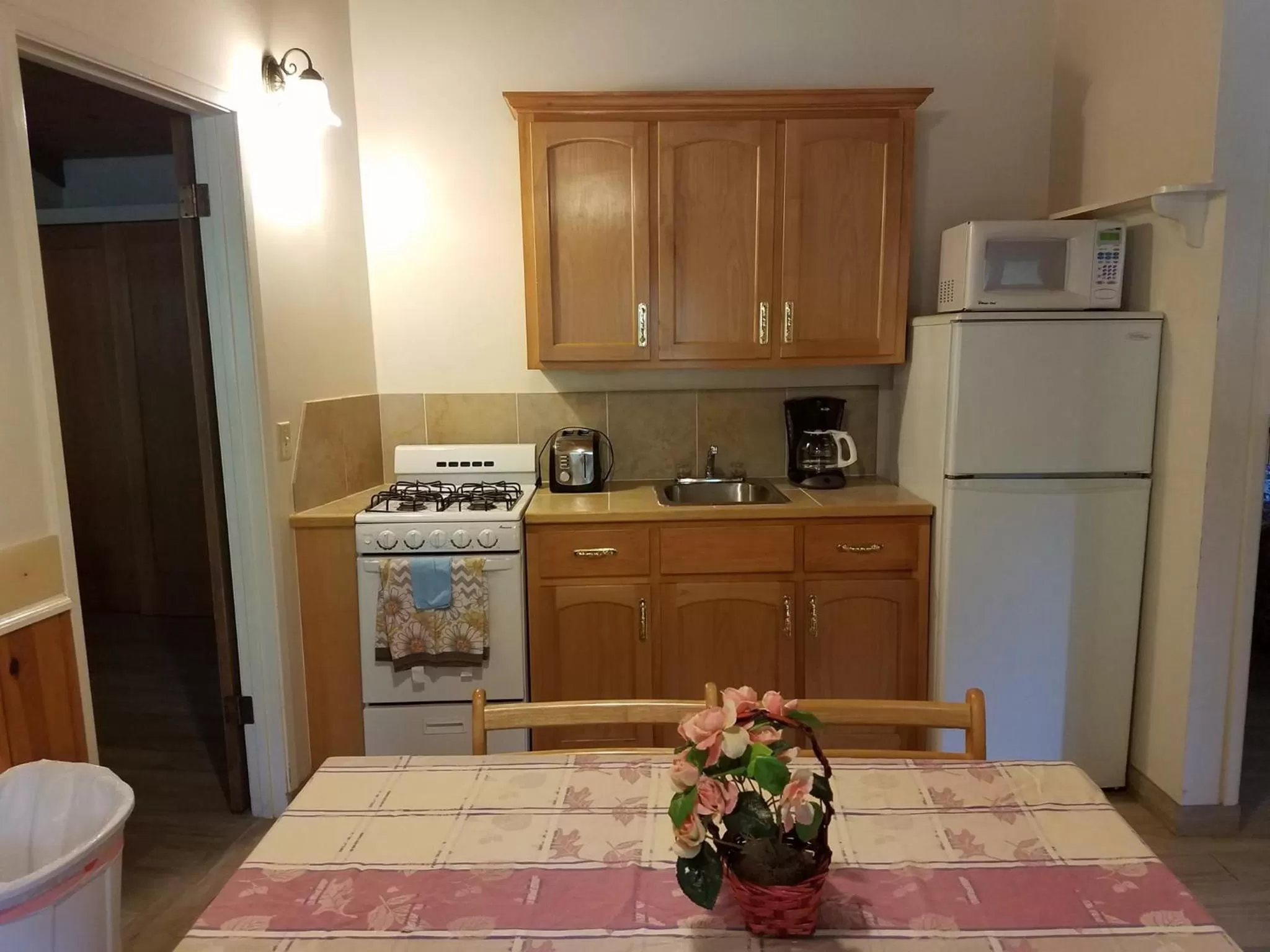 Kitchen or kitchenette, Kitchen/Kitchenette in Fern River Resort
