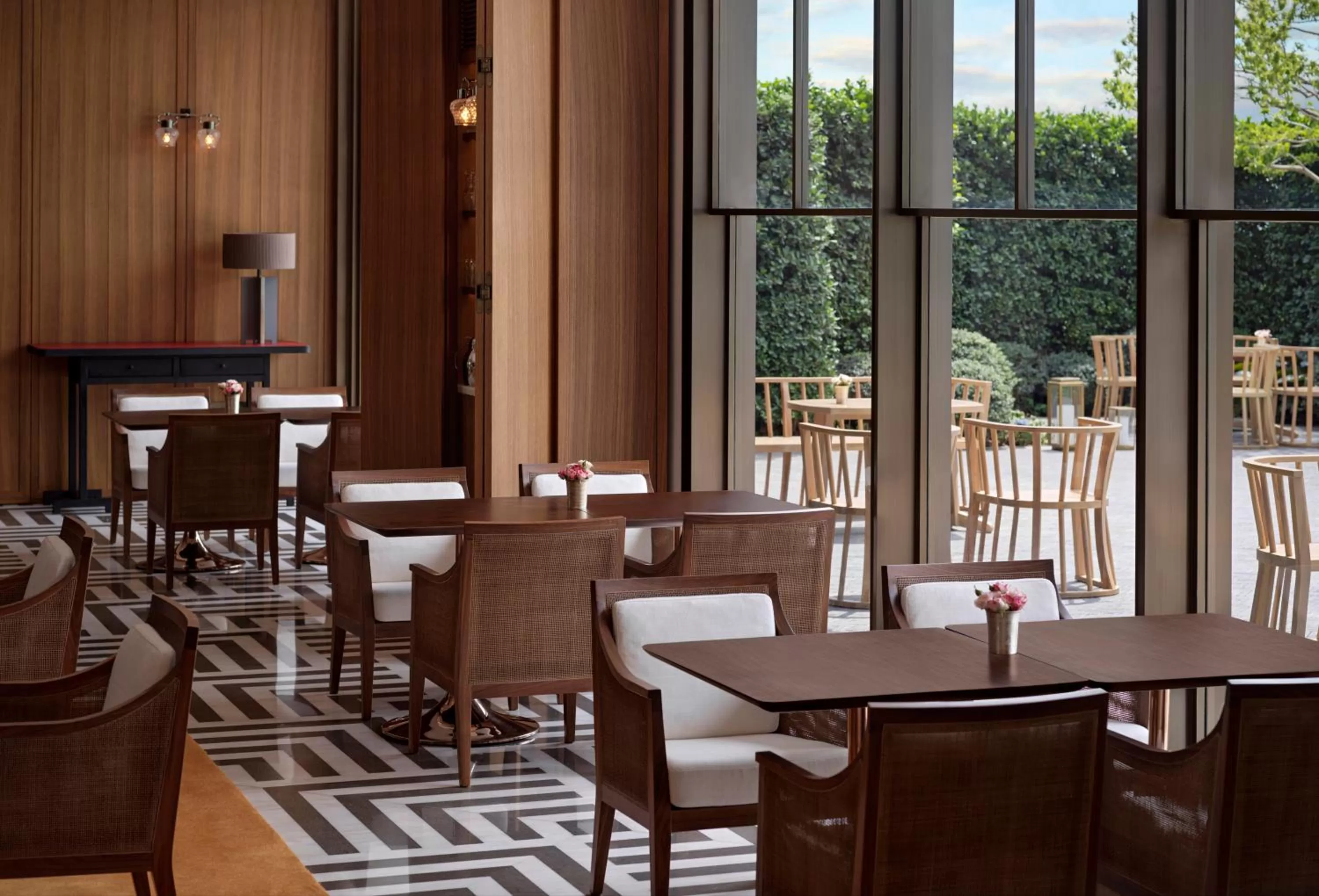 Restaurant/places to eat in Andaz Shenzhen Bay