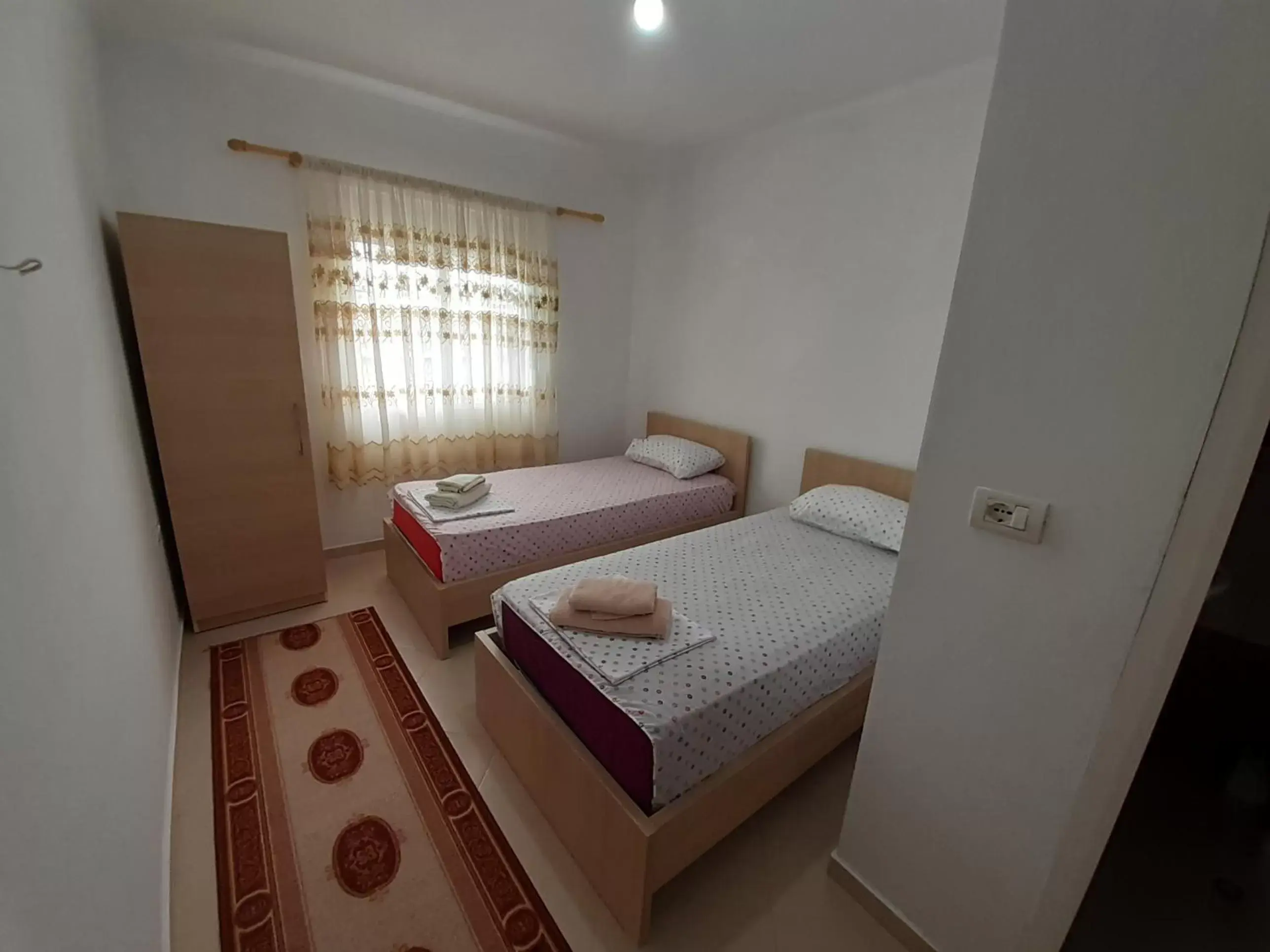 Budget Double or Twin Room in Nesti Relax Home Budget Double or Twin Room in Nesti Relax Home