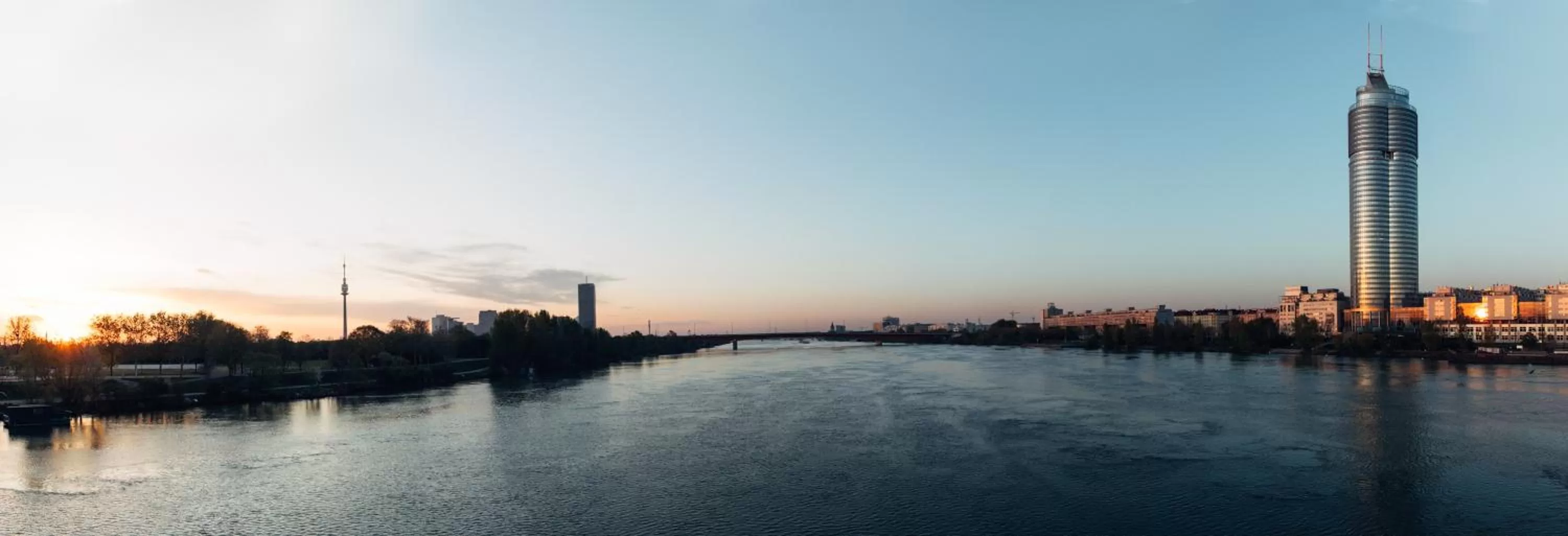 Sunset in harry's home Wien hotel & apartments