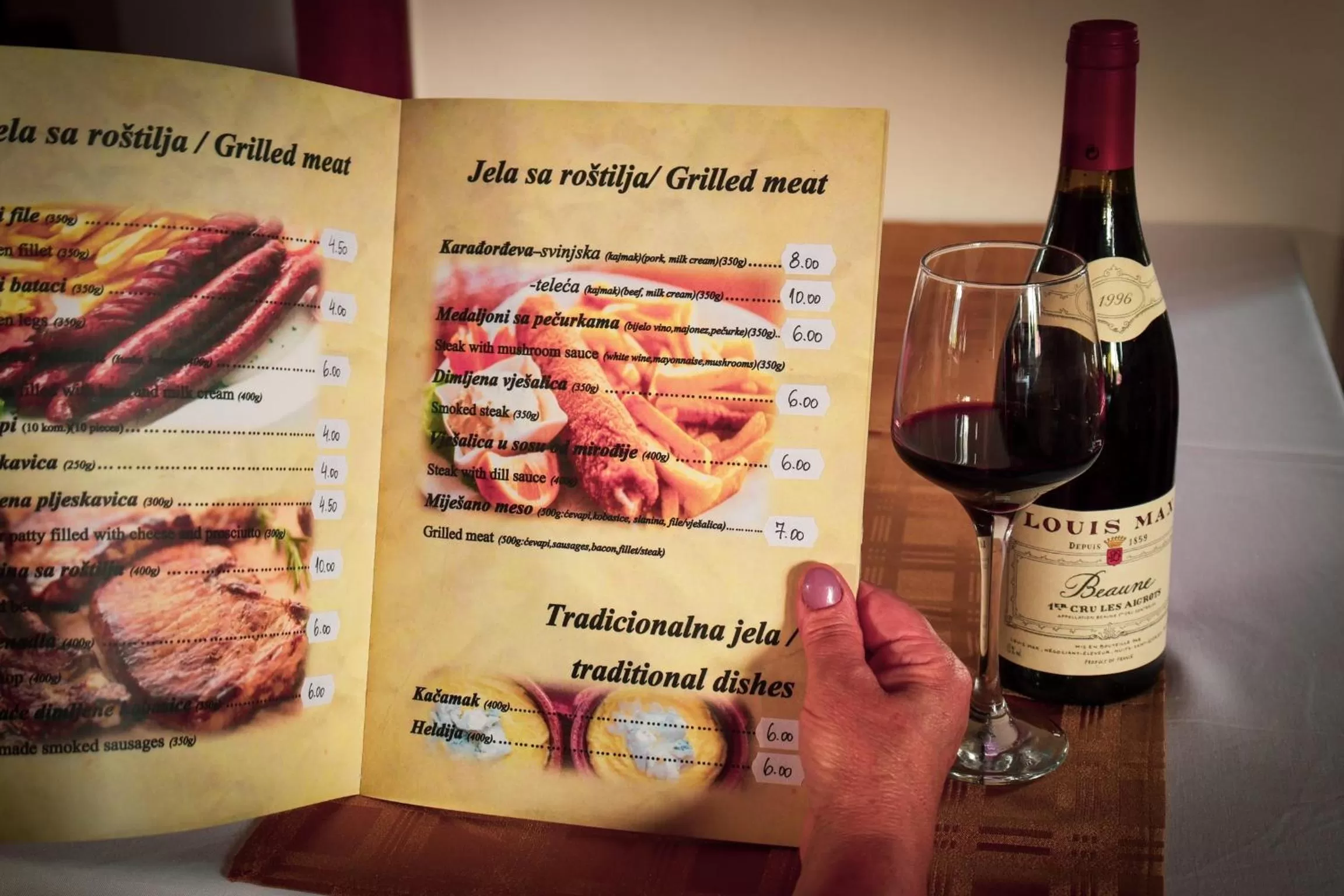 Food and drinks in Restoran & Motel Manjež