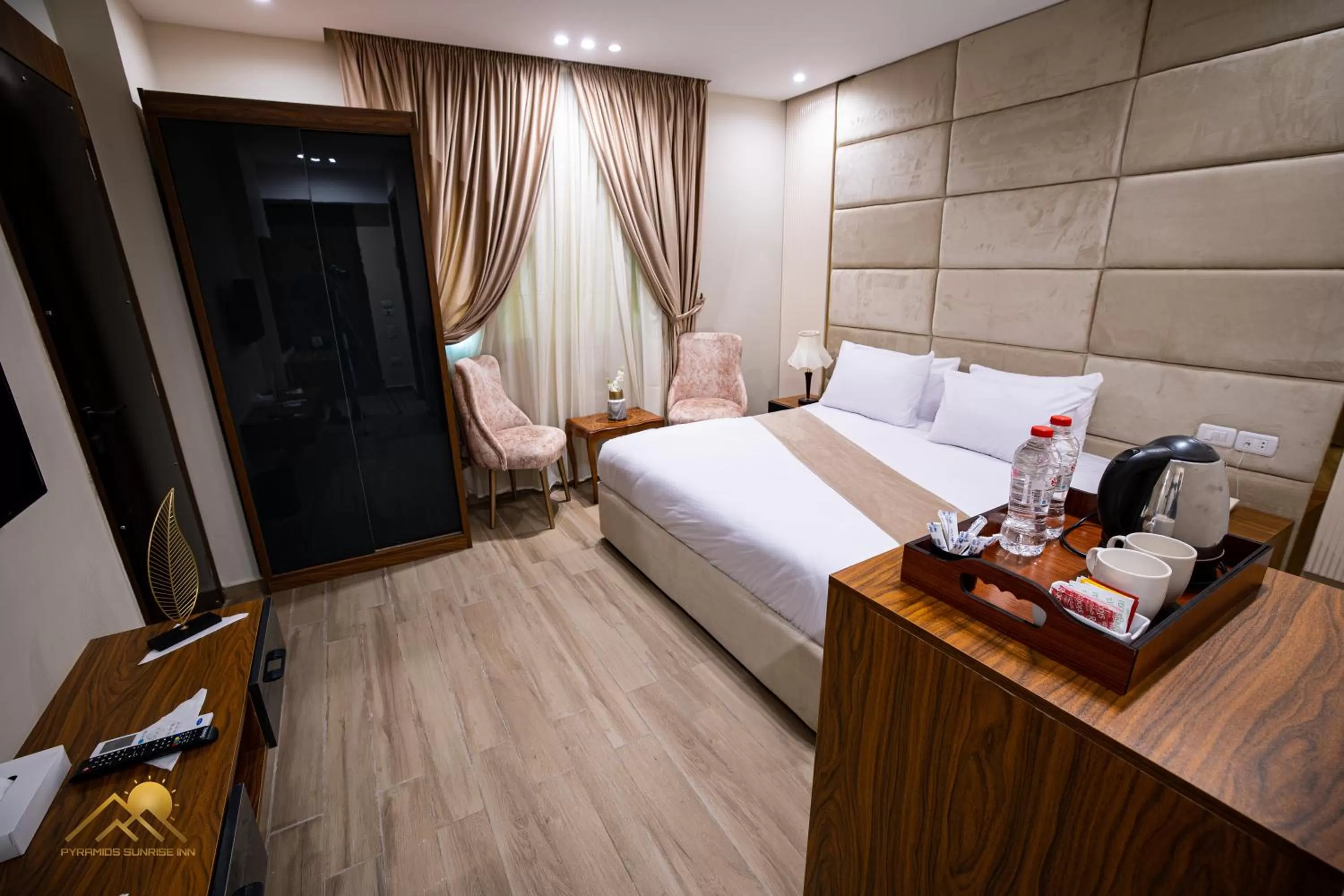 Bed in Pyramids sunrise inn