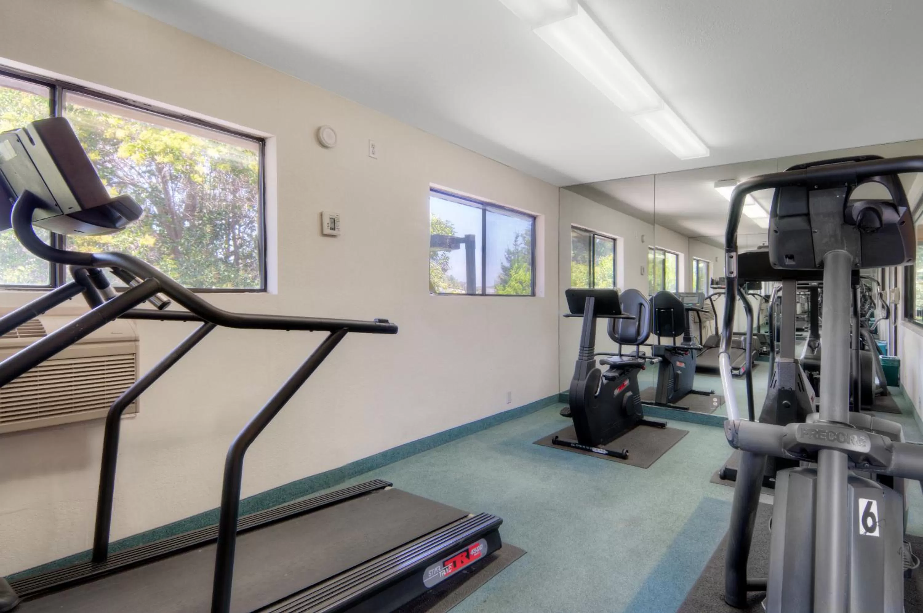 Fitness centre/facilities in County Inn