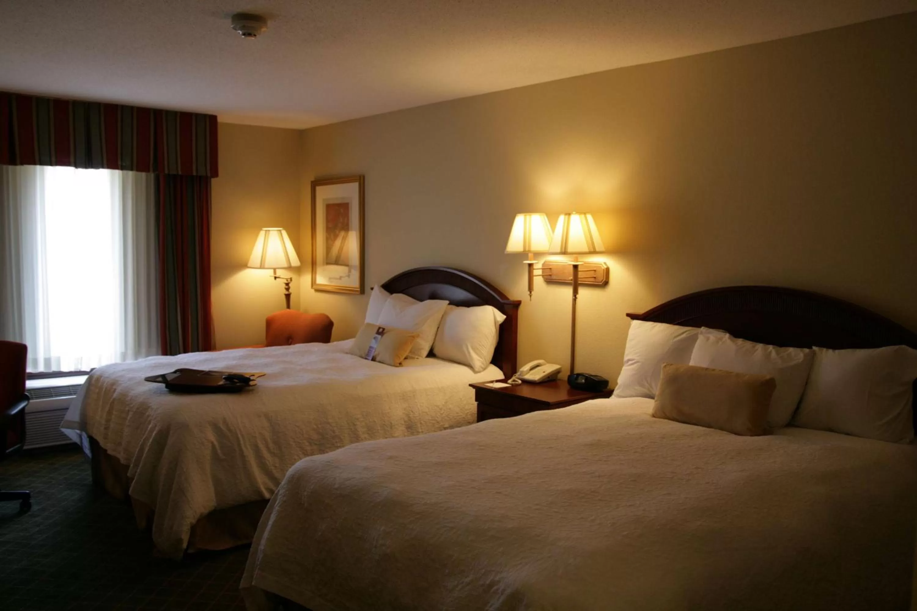 Bed in Hampton Inn Stow