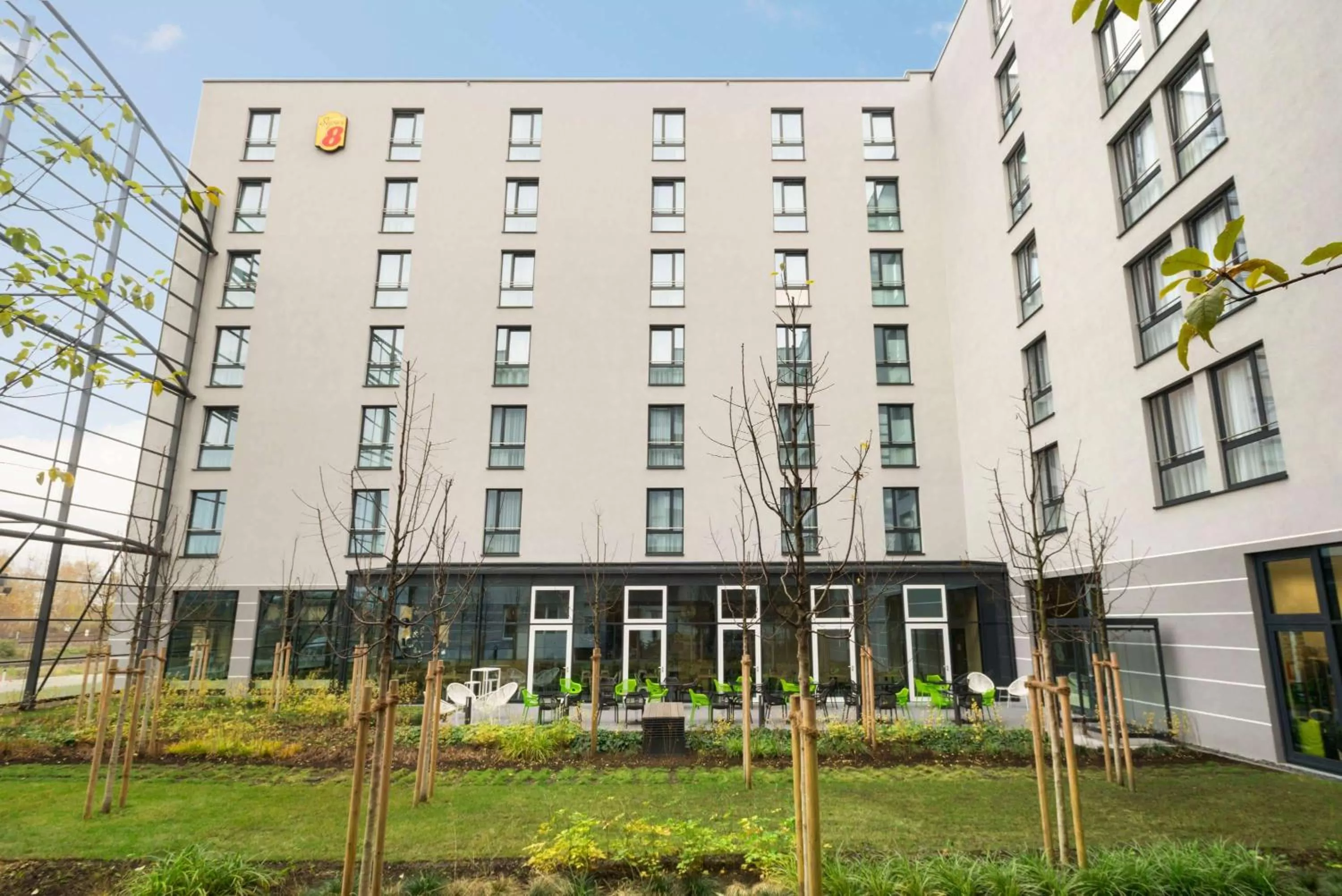 Patio in Super 8 by Wyndham Munich City West