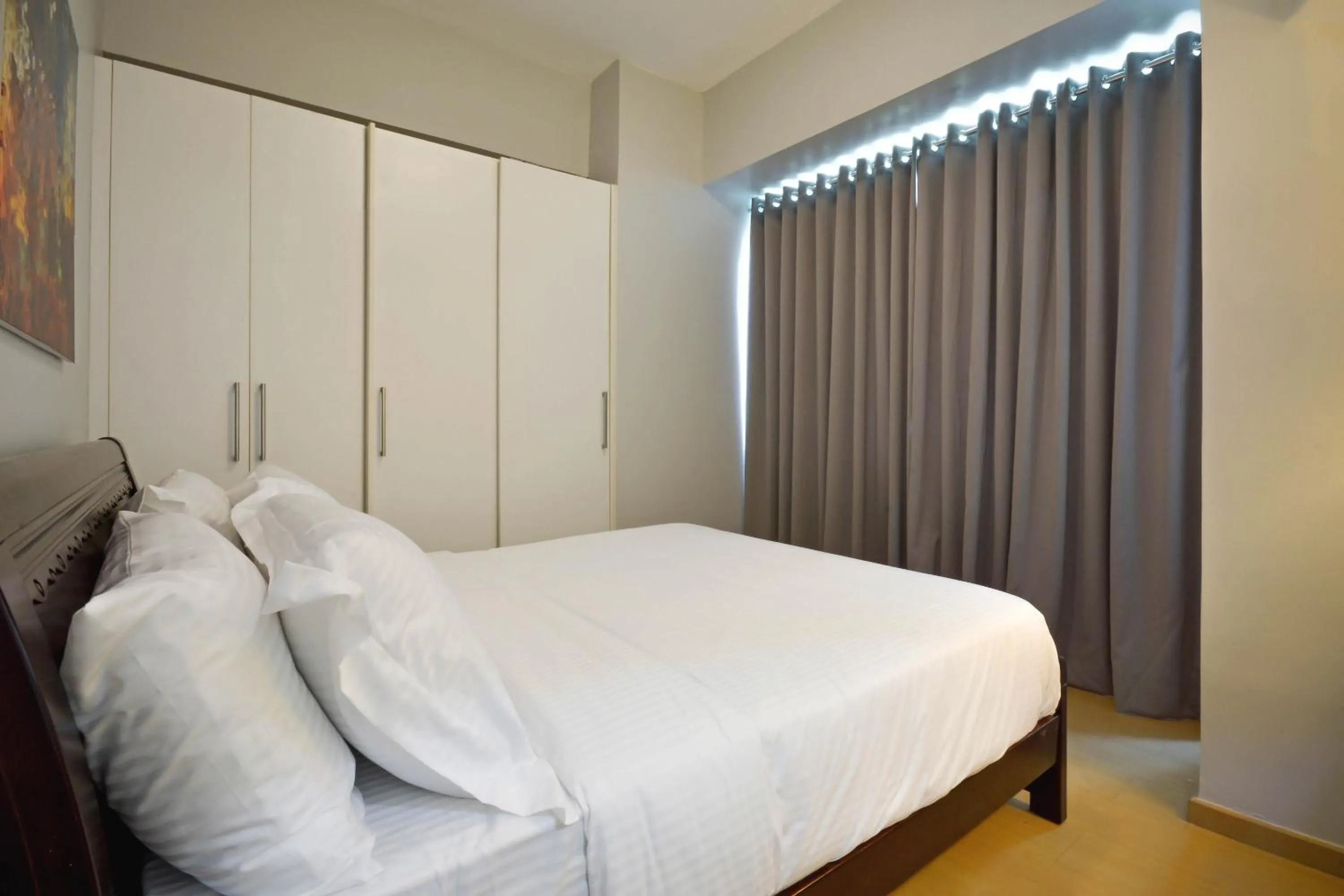 Bed in Avant Serviced Suites - Personal Concierge