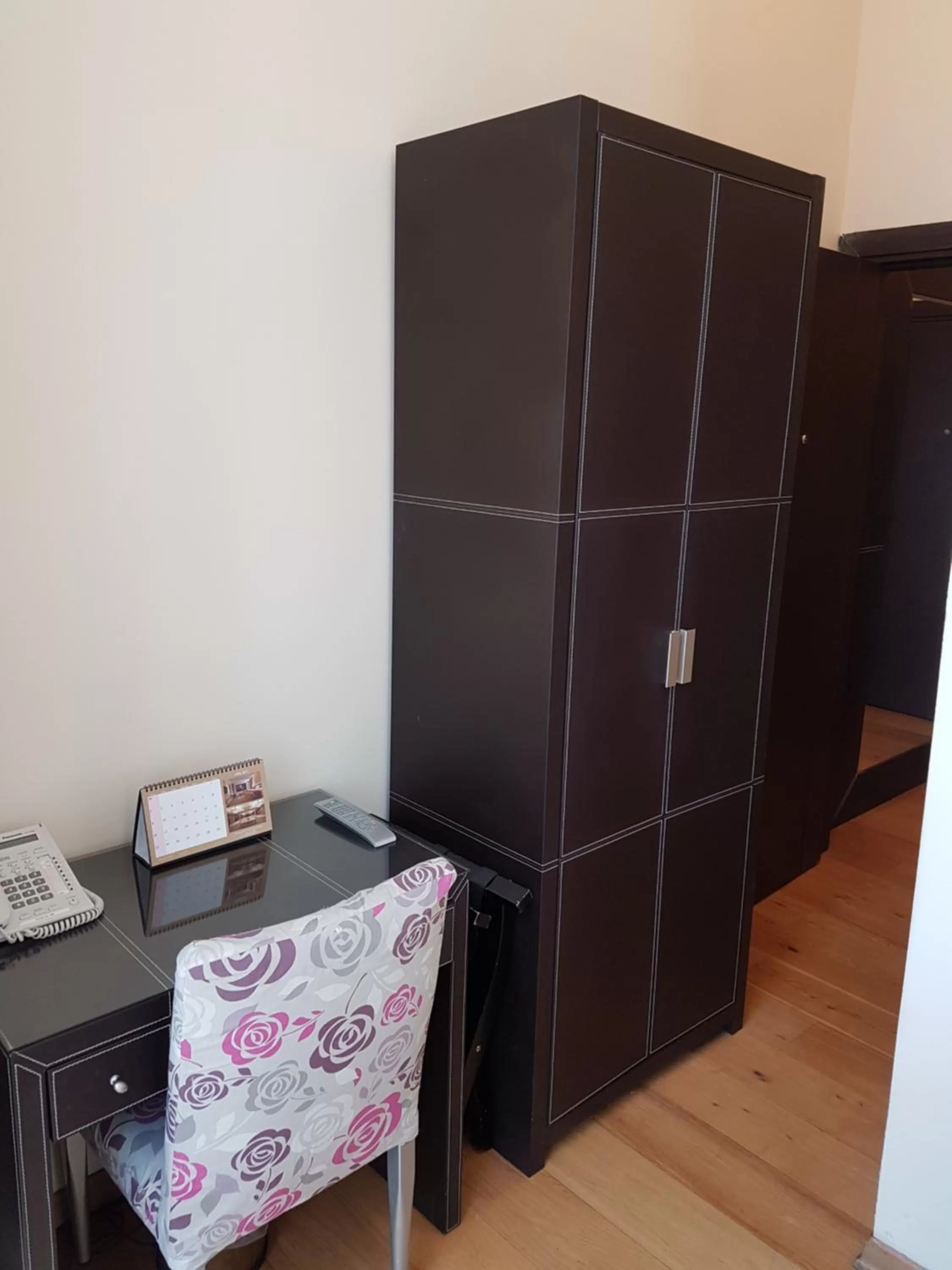 Decorative detail in The Royale Chulan Hyde Park Hotel