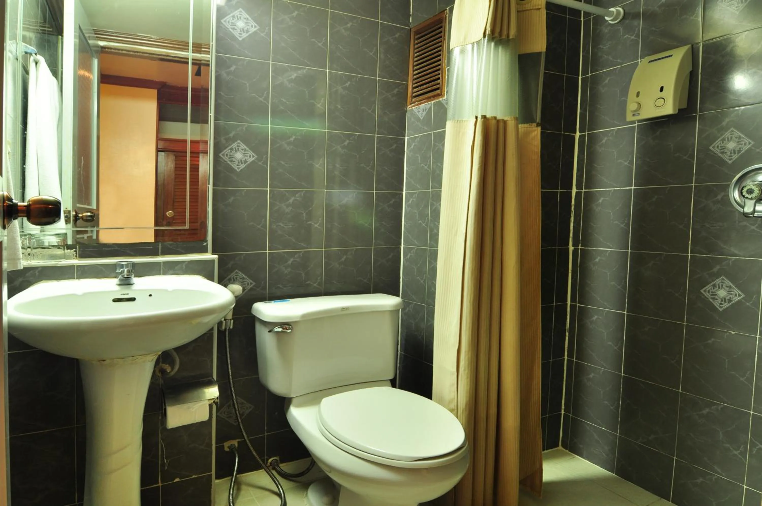 Toilet in PS Hotel Phuket Patong - SHA Plus