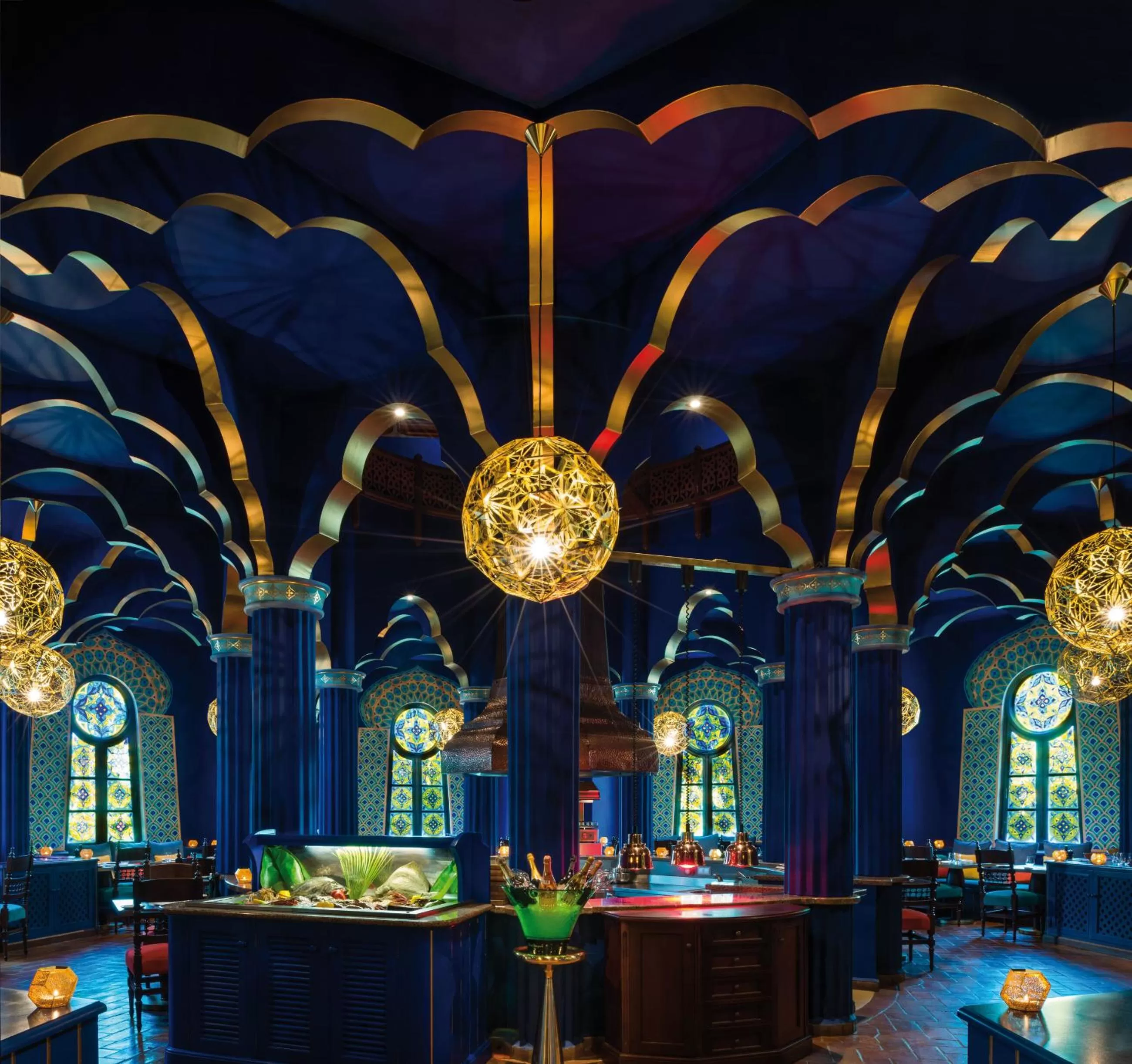 Restaurant/places to eat in Vila Vita Parc