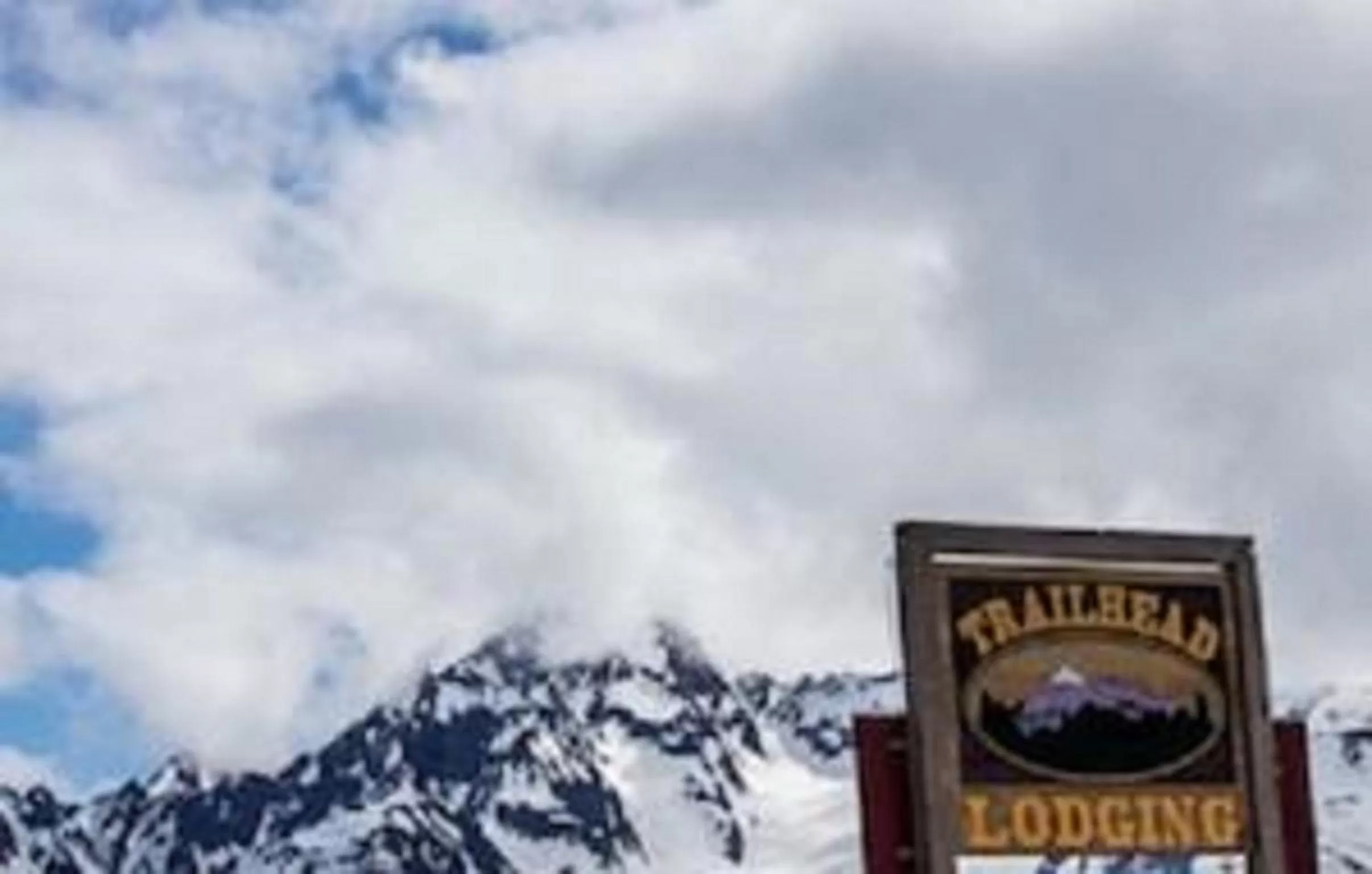 Property building in Trailhead Lodging