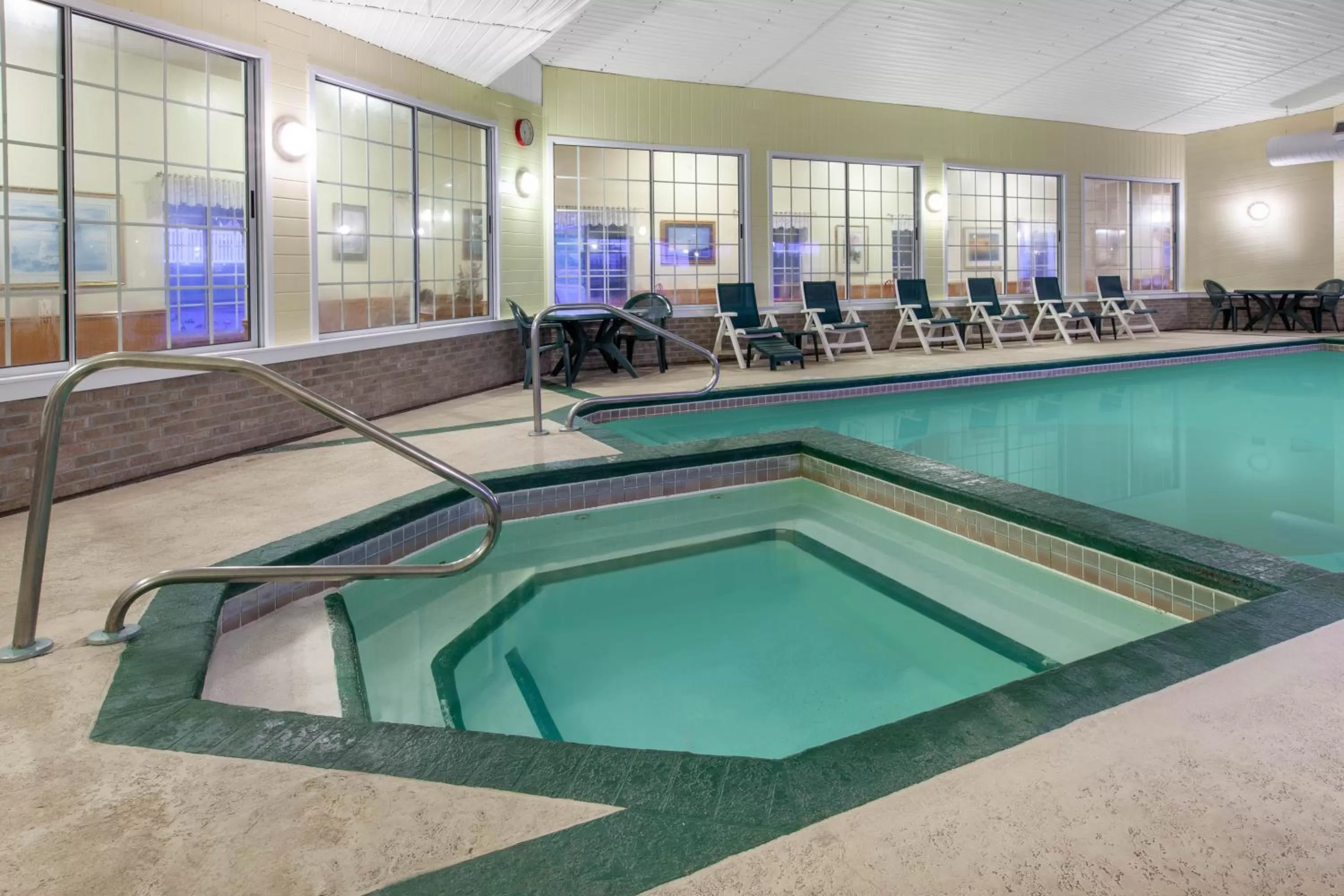 Swimming pool in Apple Tree Inn; SureStay Collection by Best Western