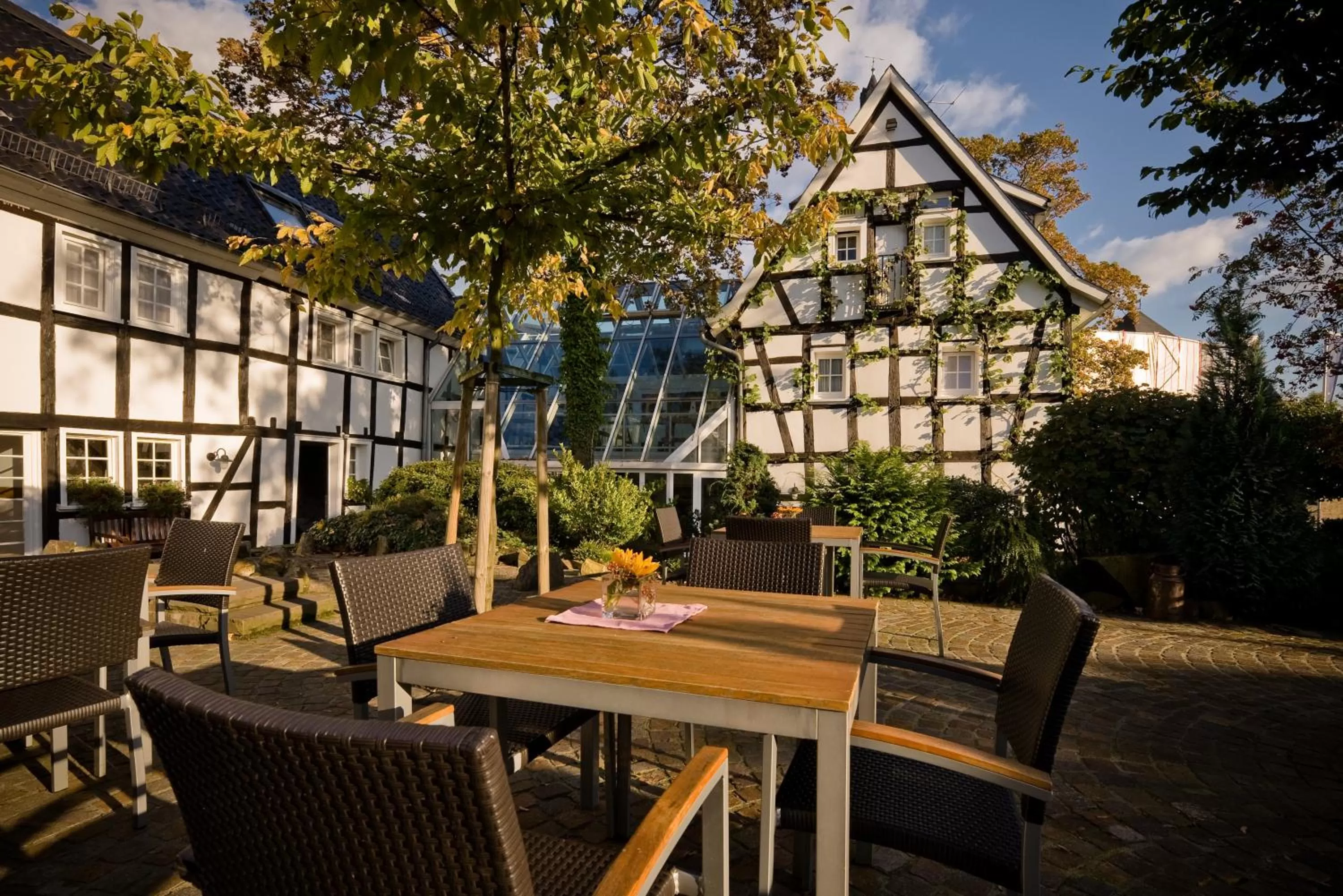 Facade/entrance in Malerwinkel Hotel