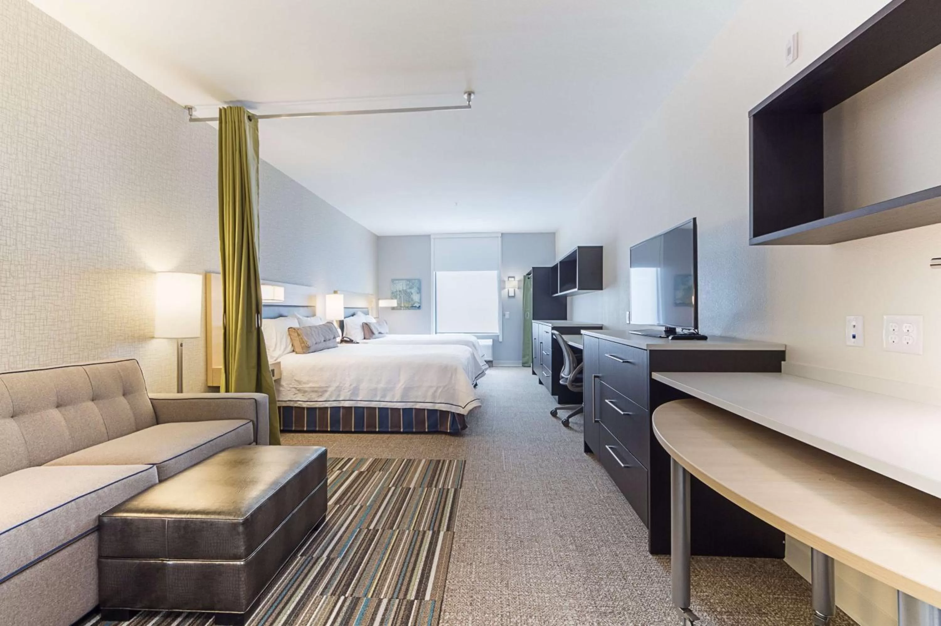 Bed in Home2 Suites By Hilton Dallas Grand Prairie