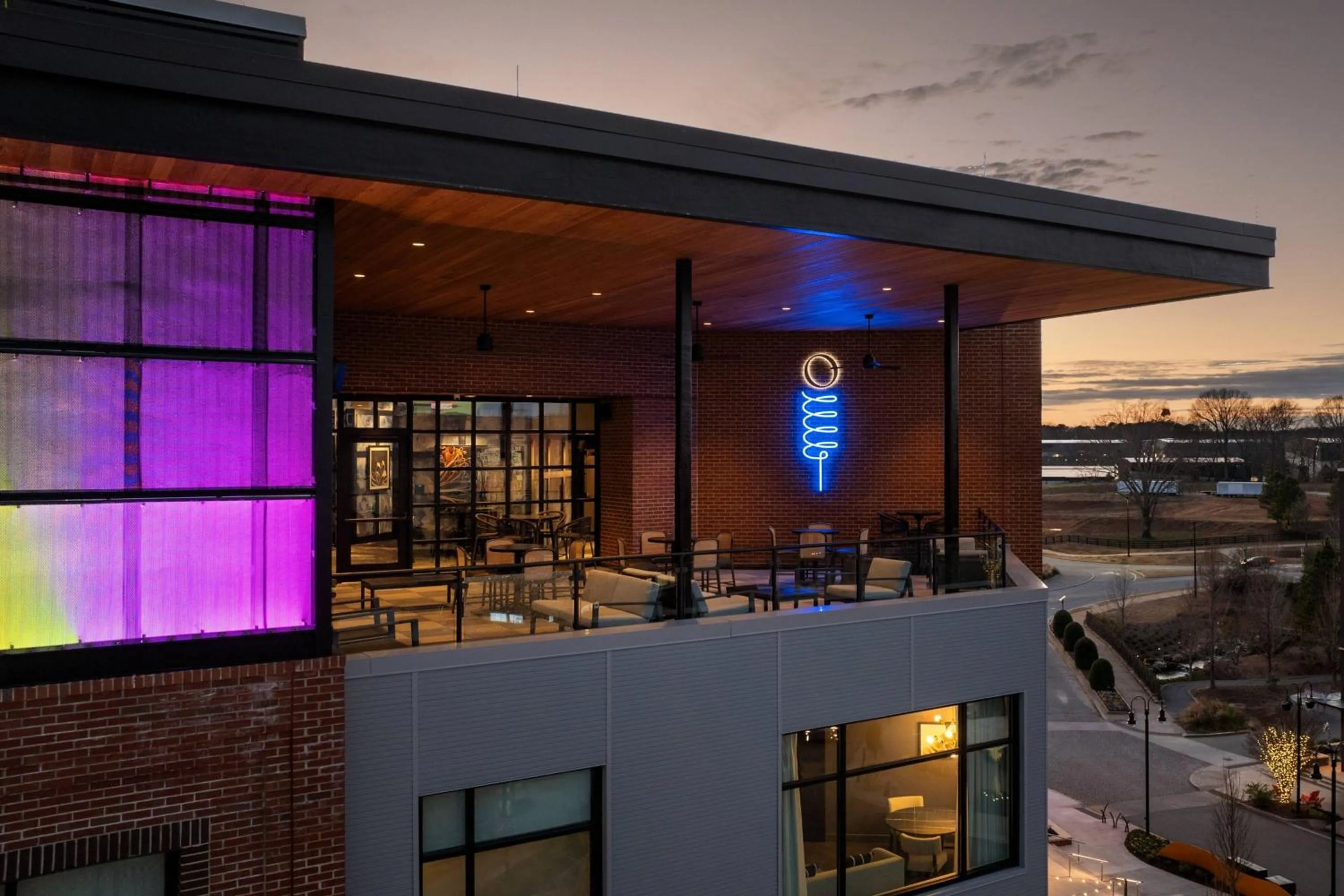 Lounge or bar in Trilith Guesthouse, Fayetteville, GA, a Tribute Portfolio Hotel