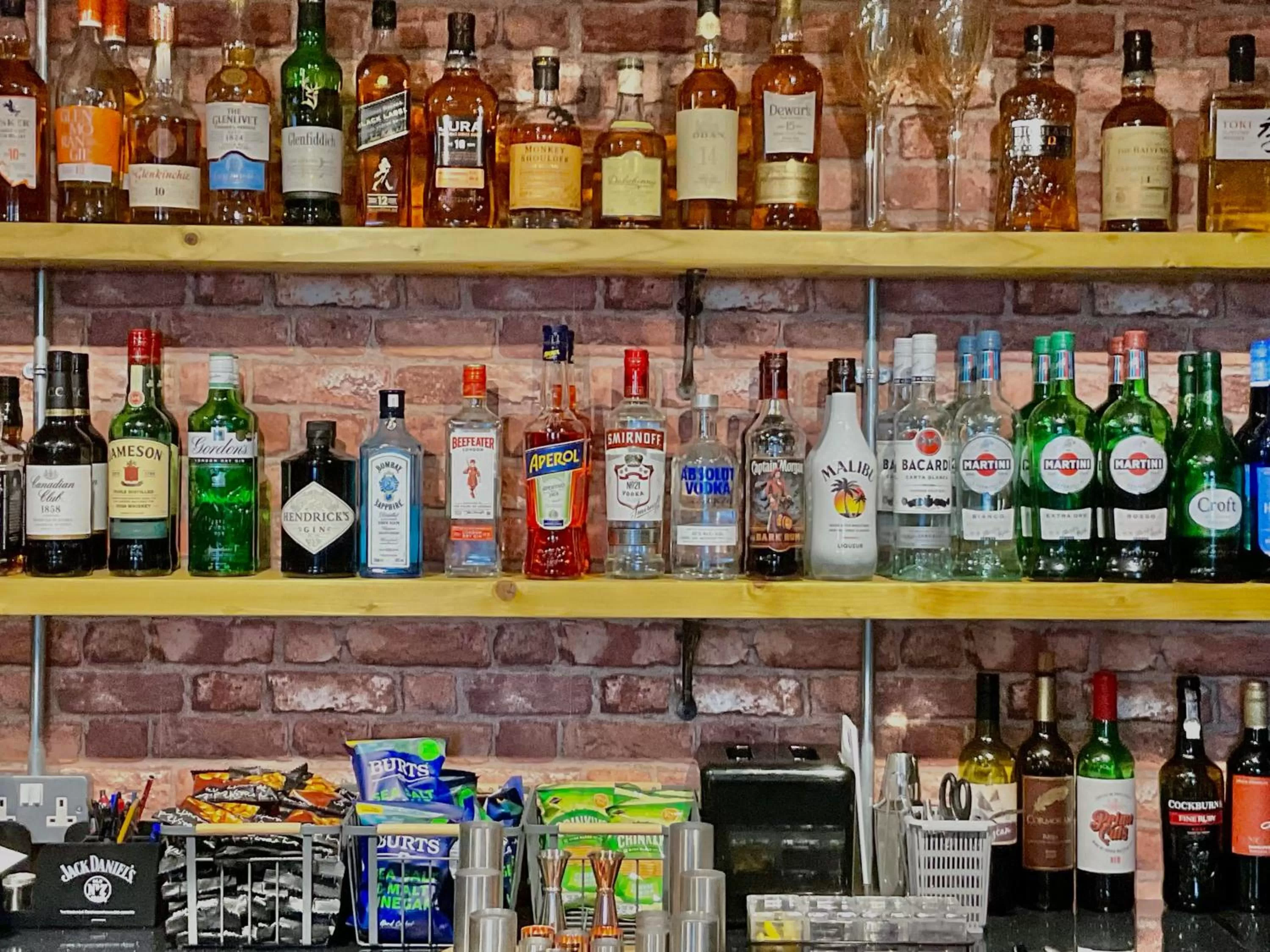 Lounge or bar in Ashton Court Hotel