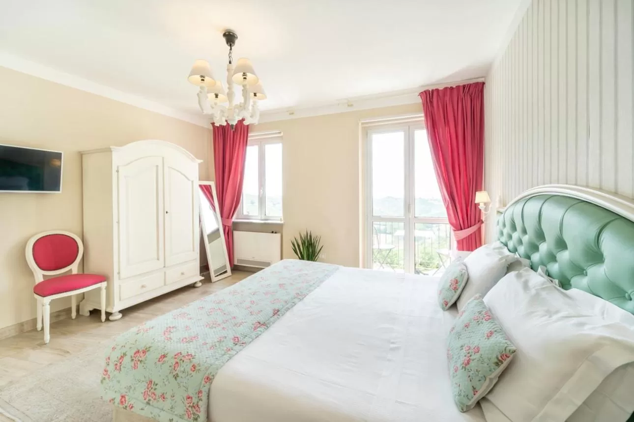 Bed in Borgo Vecchio Locanda di Charme