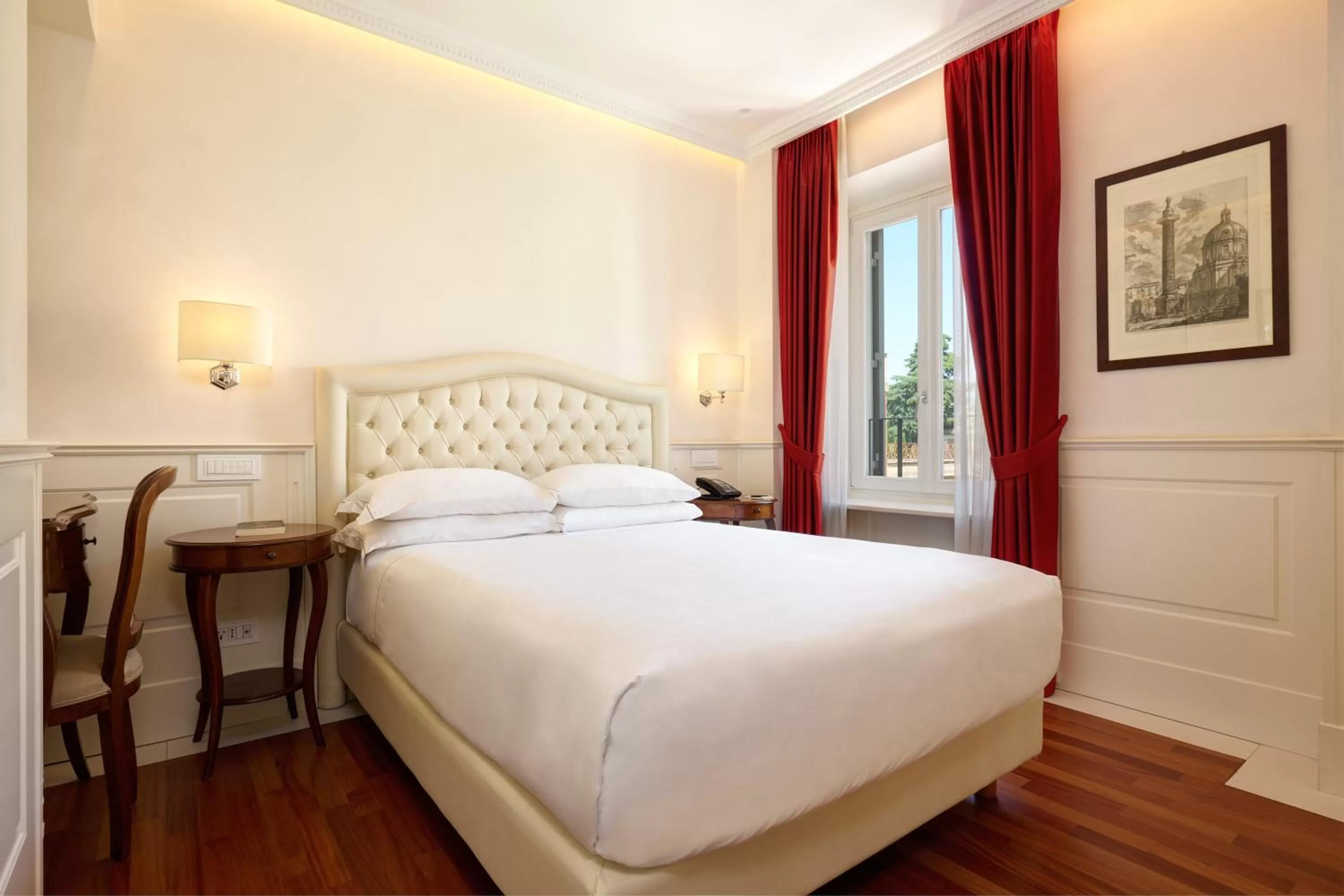 Bed in Hotel Degli Artisti