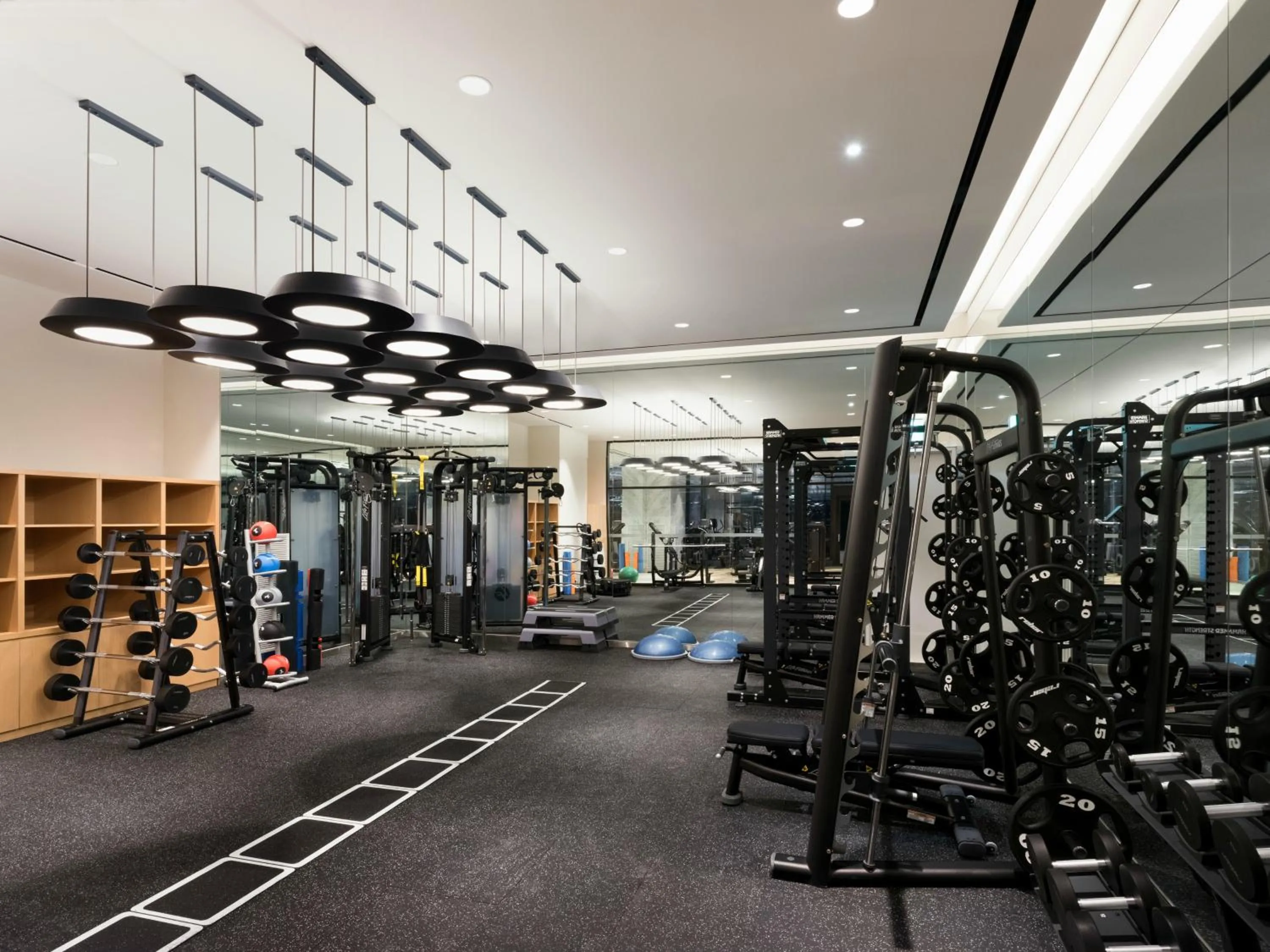 Fitness centre/facilities in Novotel Suites Ambassador Seoul Yongsan